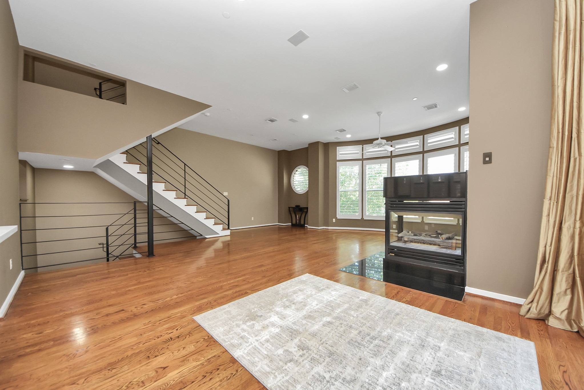 6519 Durford Street Property Photo 15