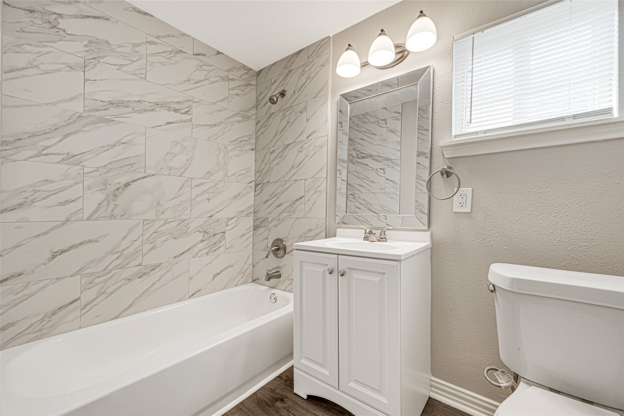 7019 Bonham Street Property Photo 4