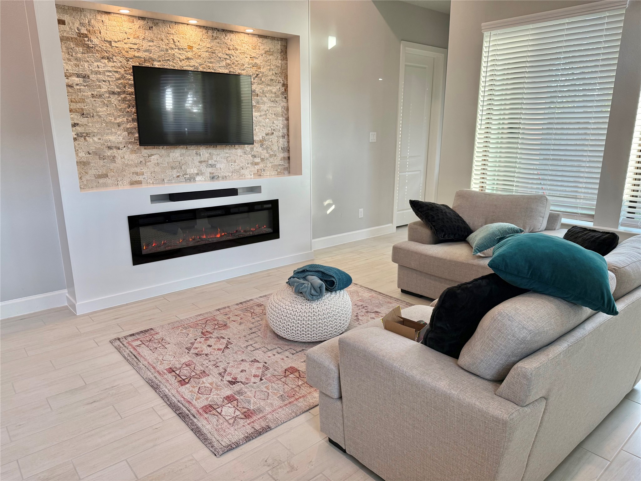 10526 William Park Drive Property Photo 3