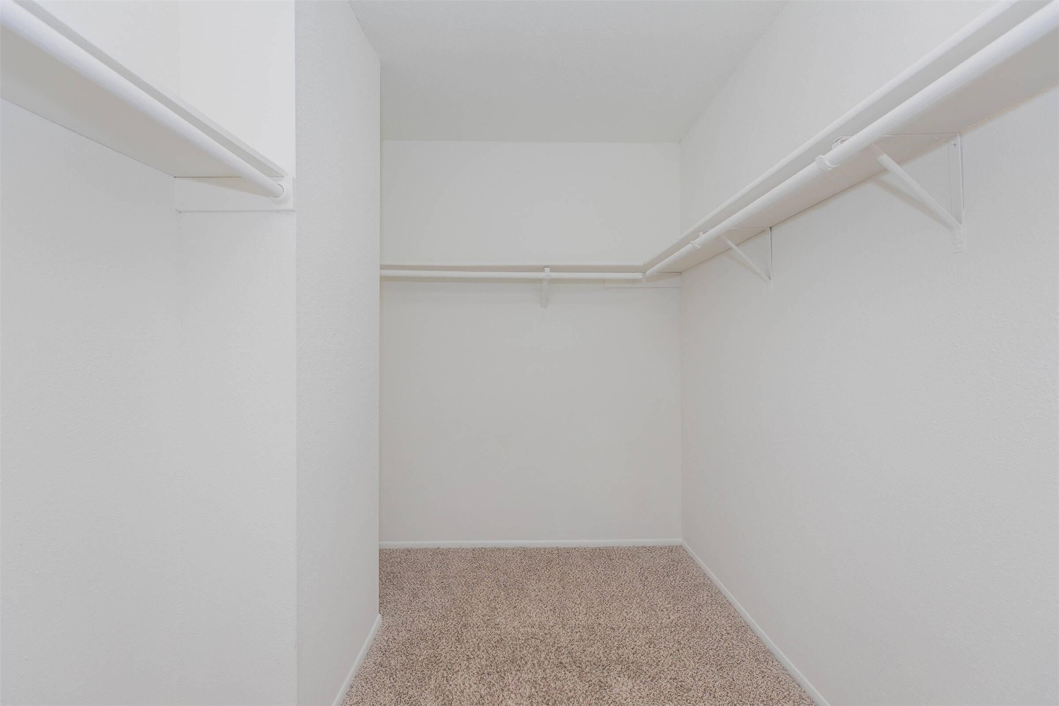 3125 Crestdale Drive 2029a Property Photo 8