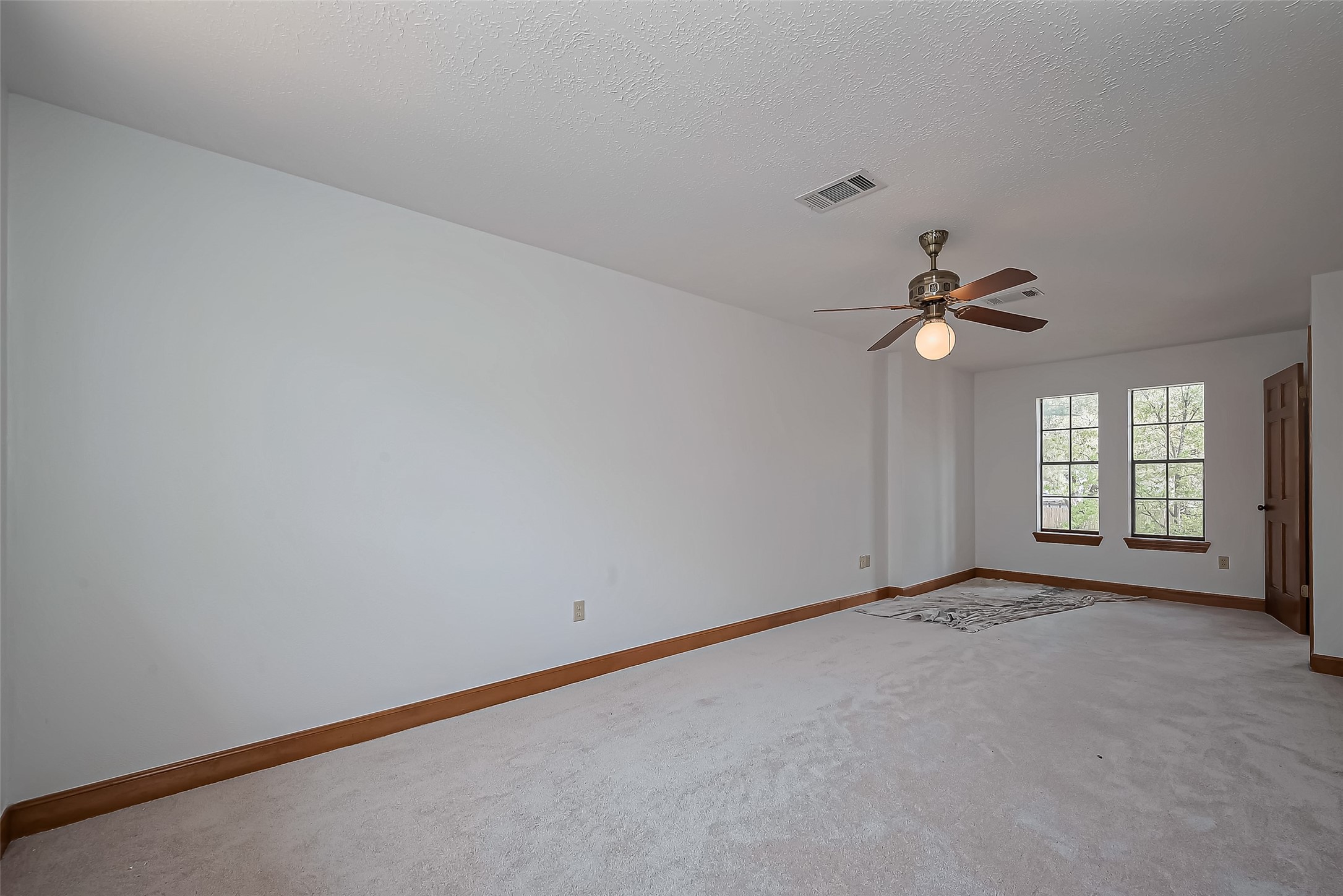 18307 Champion Forest Drive Property Photo 35