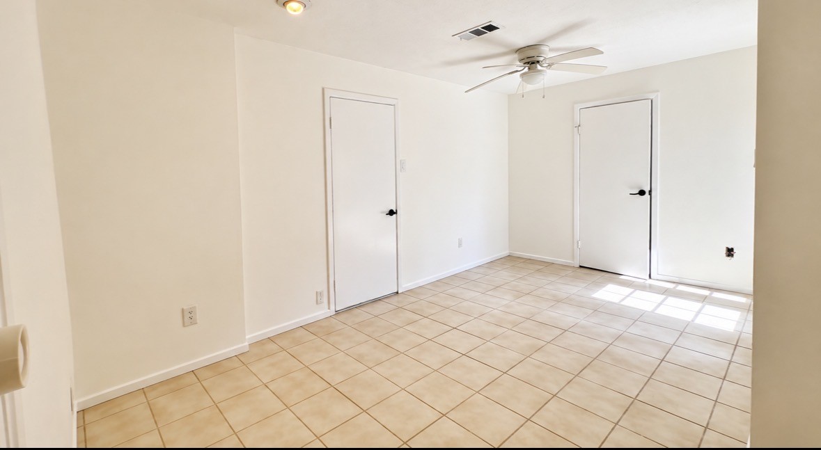 3434 Havershire Drive Property Photo 5
