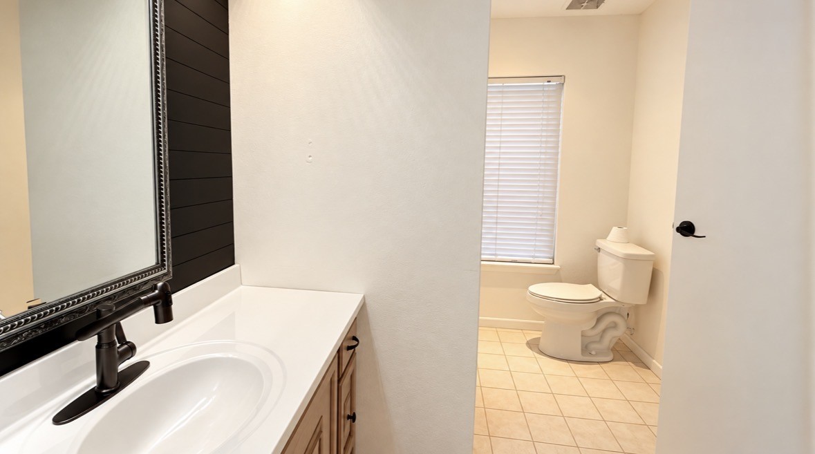 3434 Havershire Drive Property Photo 7