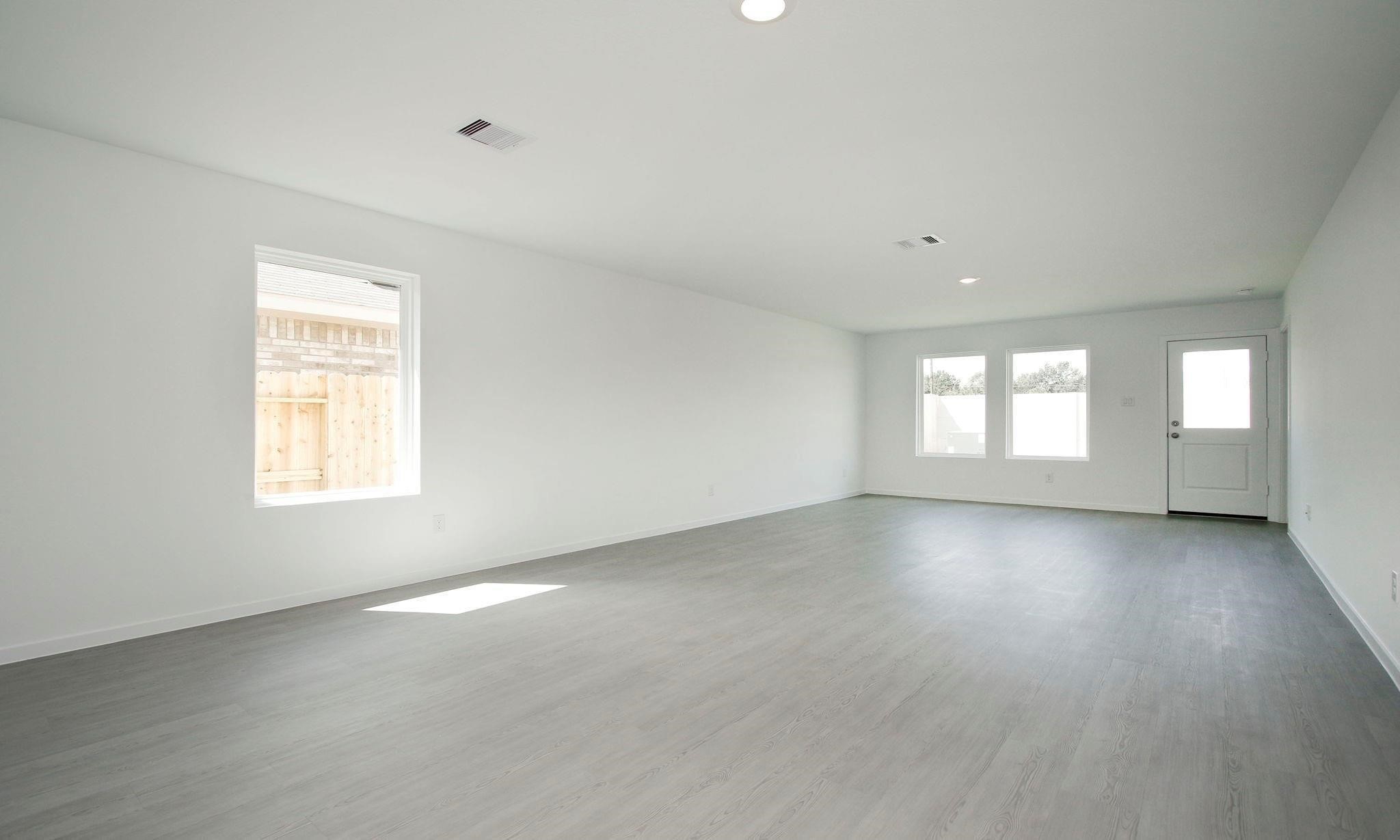 6827 Date Palm Drive Property Photo 13