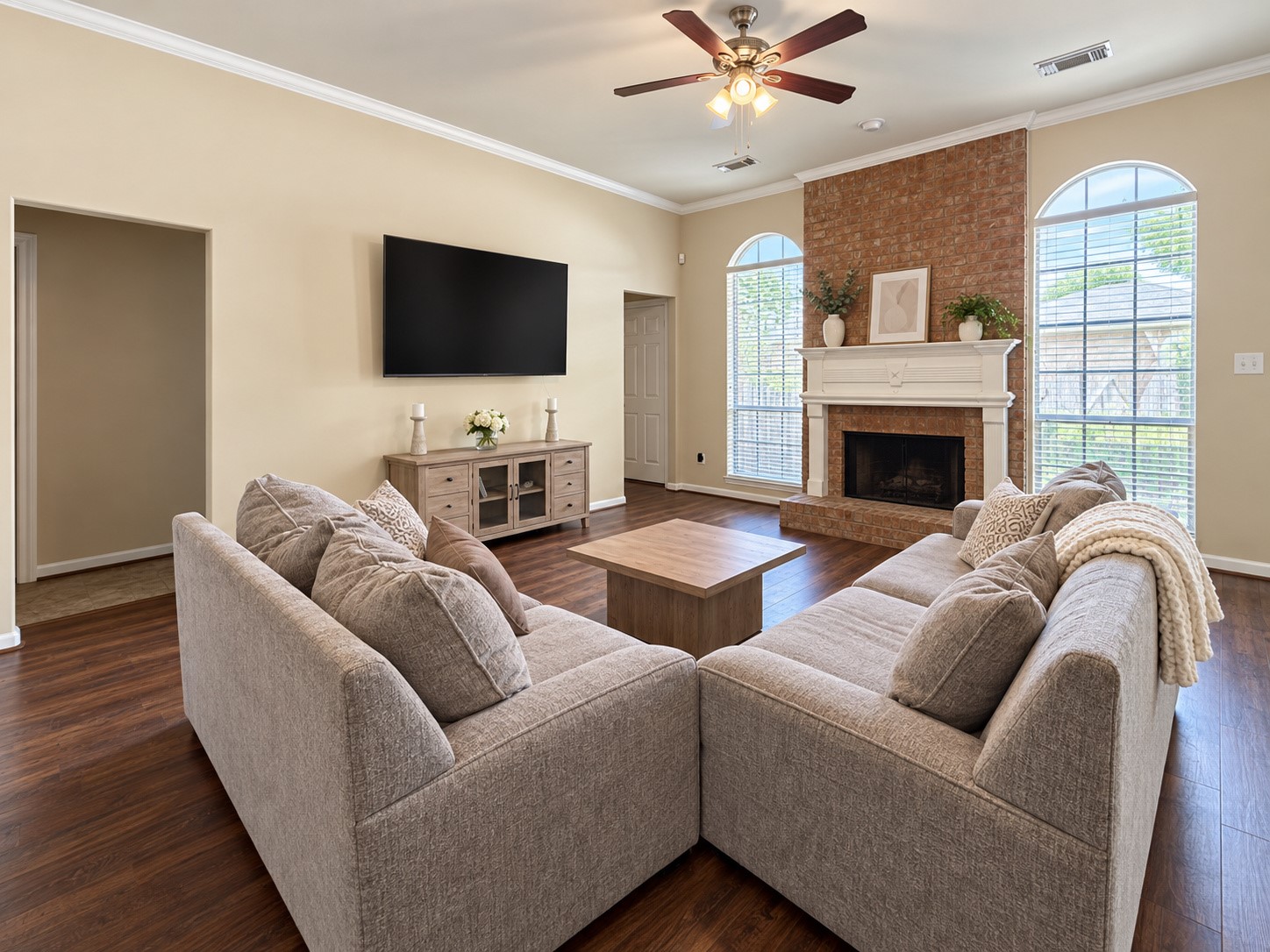 2018 Garden Terrace Drive Property Photo 3