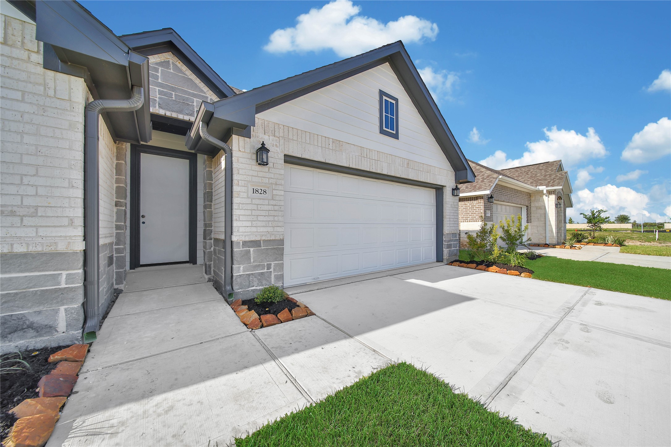 1828 Rory Christine Drive Property Photo 4