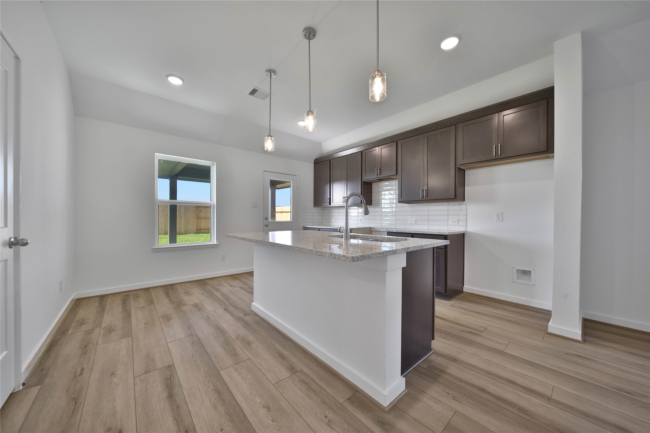 1828 Rory Christine Drive Property Photo 8