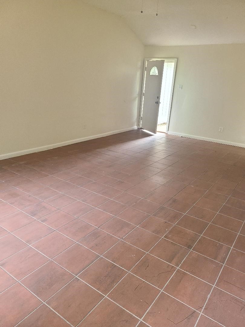 12823 Glenhollow Drive Property Photo 4