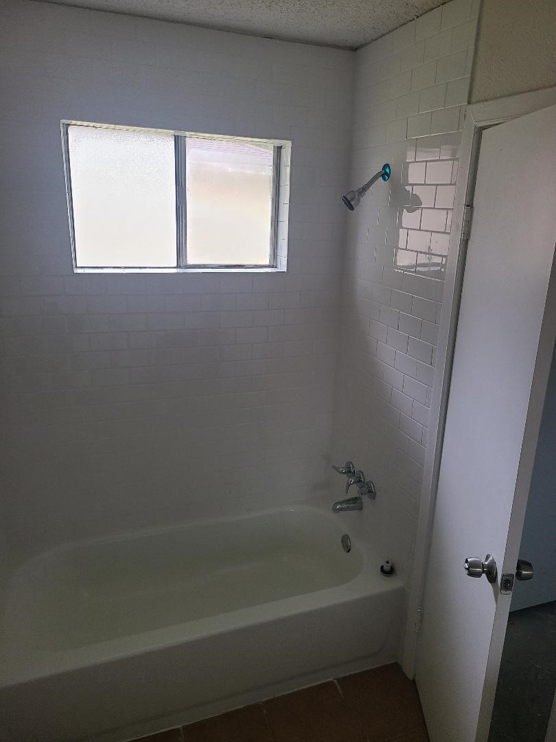 12823 Glenhollow Drive Property Photo 6