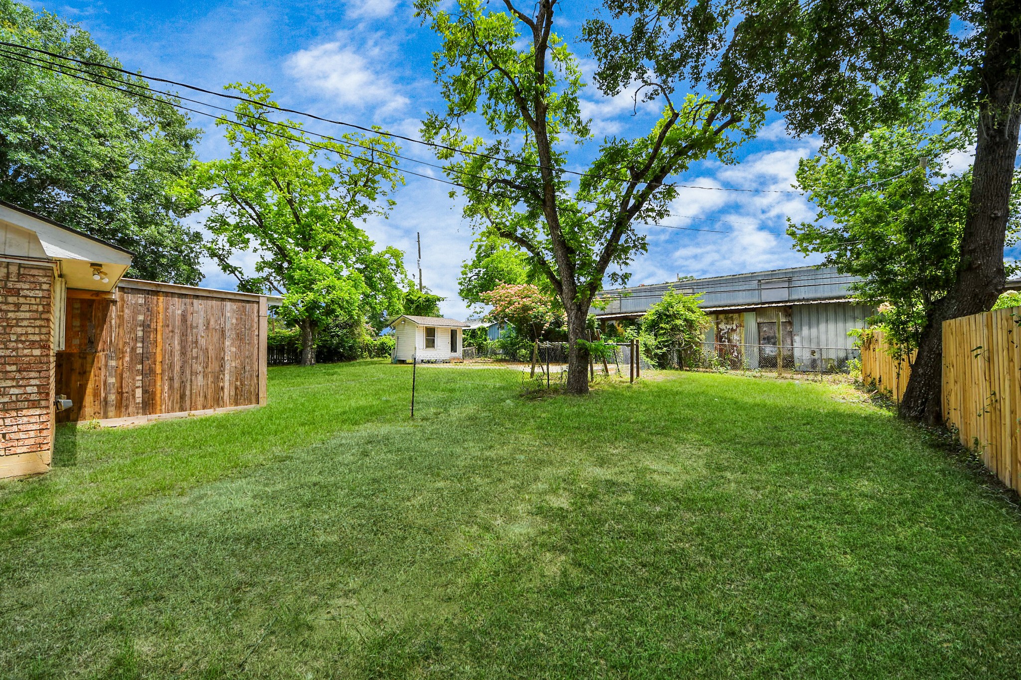811 Hillcrest Drive Property Photo 31
