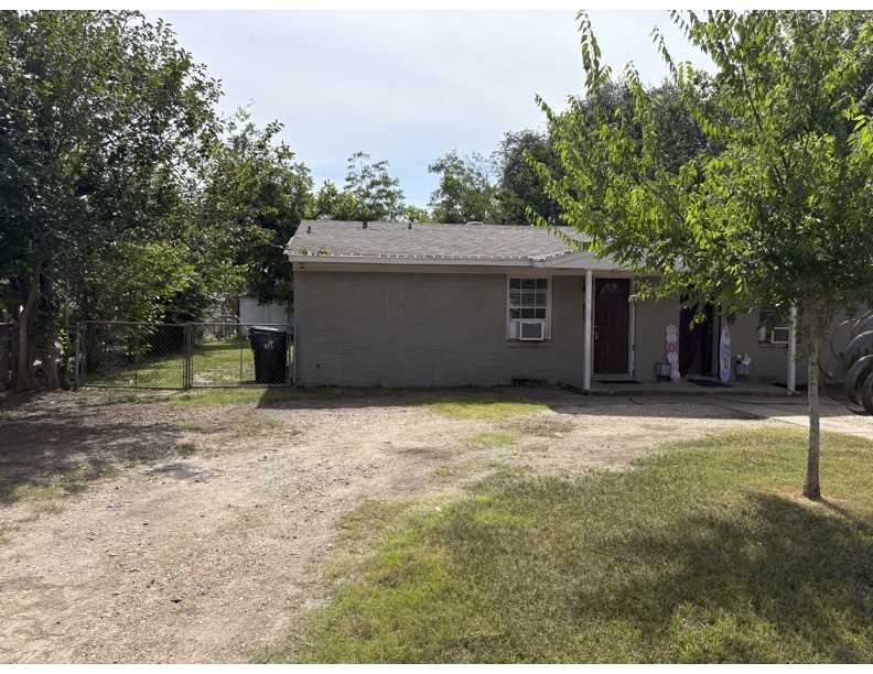 1213 8th Street Property Photo 1