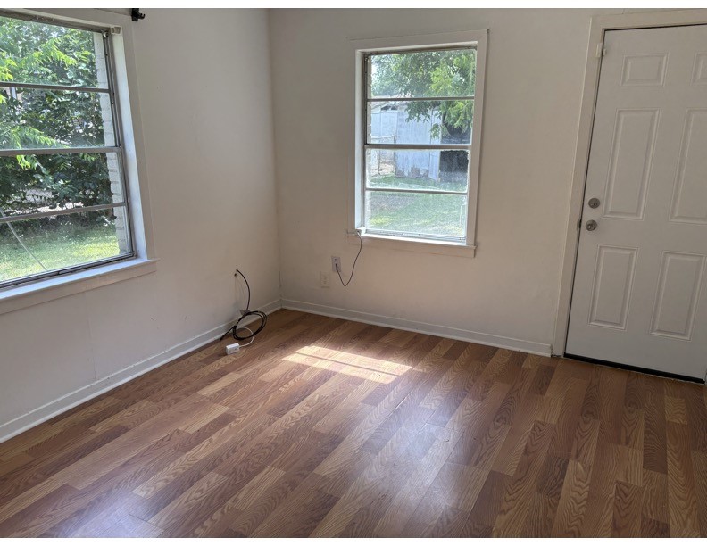 1213 8th Street Property Photo 3