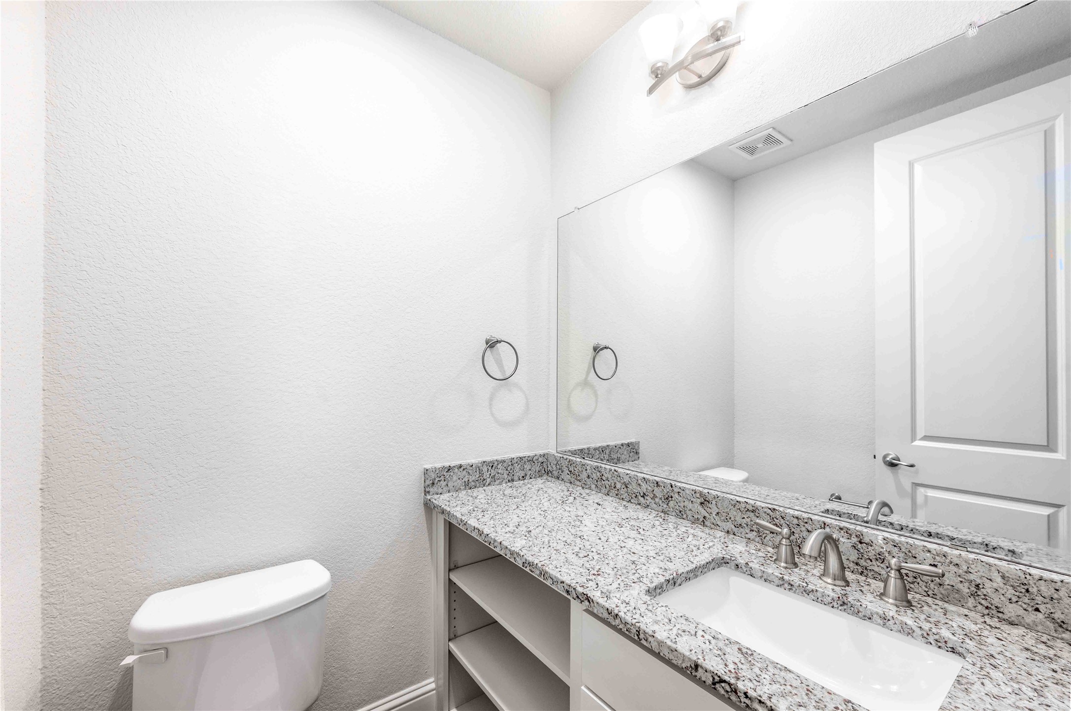 2616 Madeline Grove Drive Property Photo 12