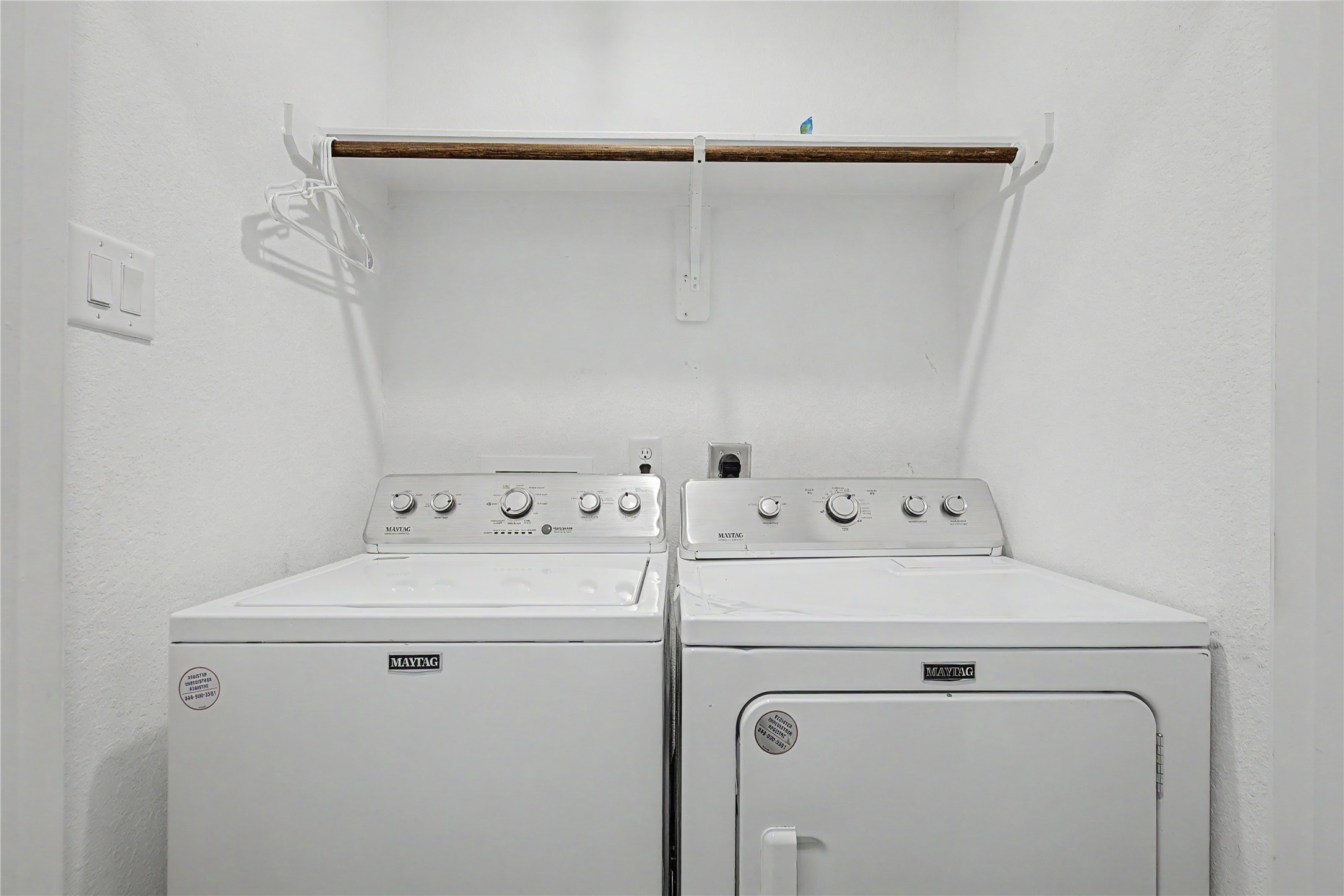 16606 Colleen Place Property Photo 15
