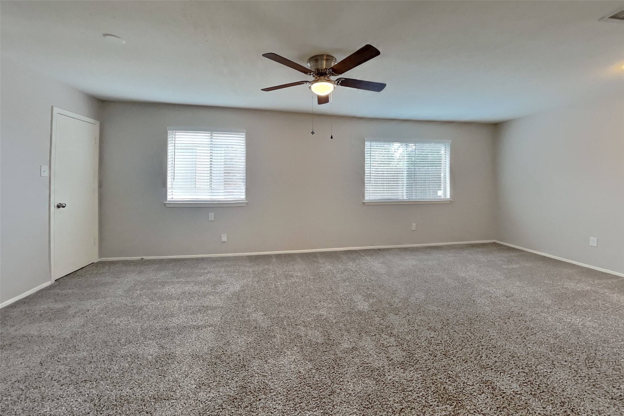 22702 Market Square Lane Property Photo 6