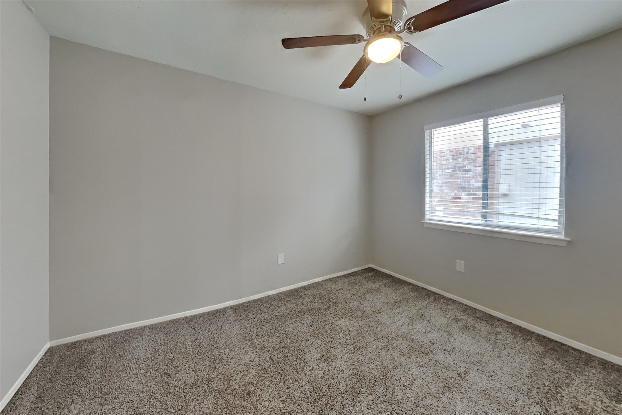22702 Market Square Lane Property Photo 10