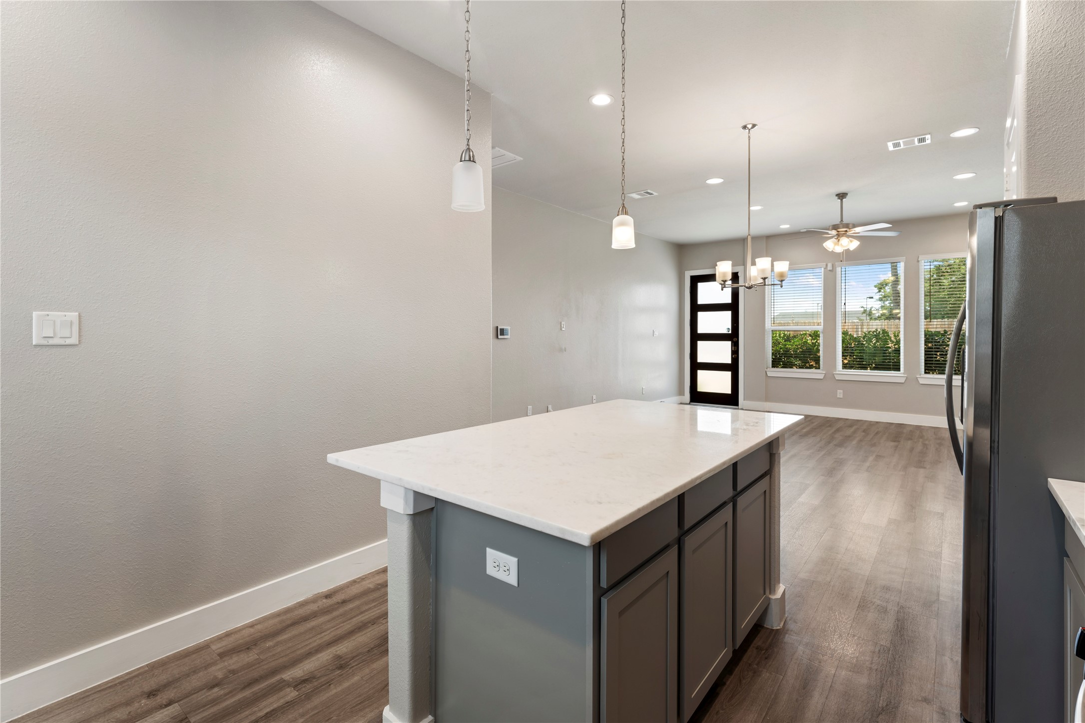 7703 Rainbow Close Lane Property Photo 12