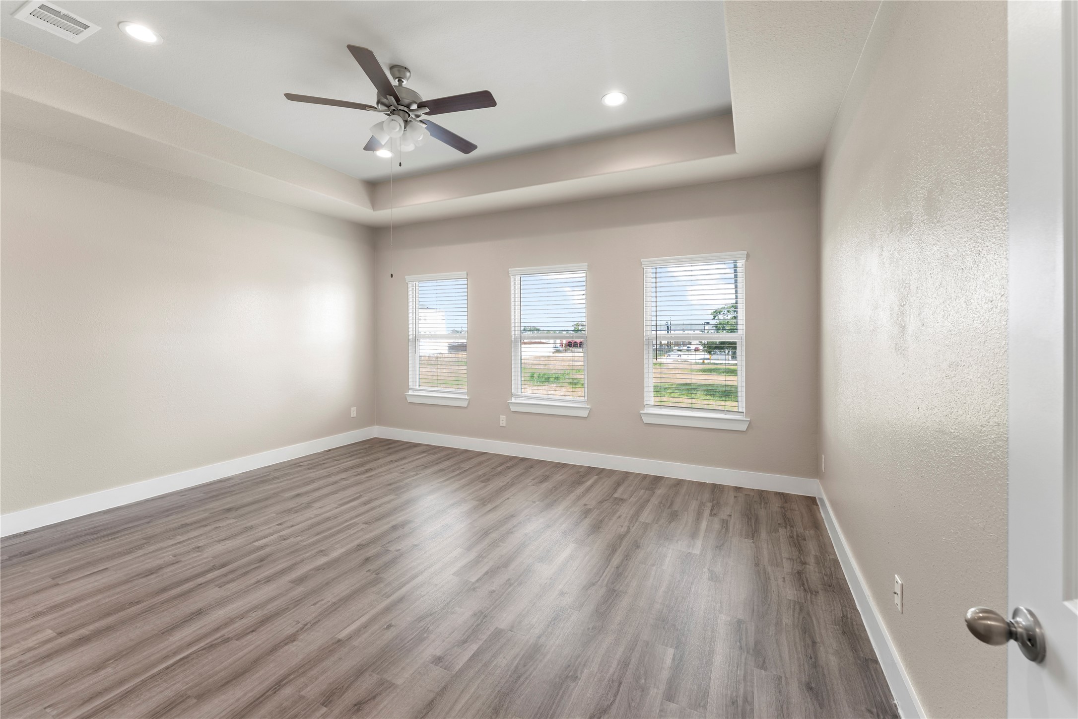 7703 Rainbow Close Lane Property Photo 22