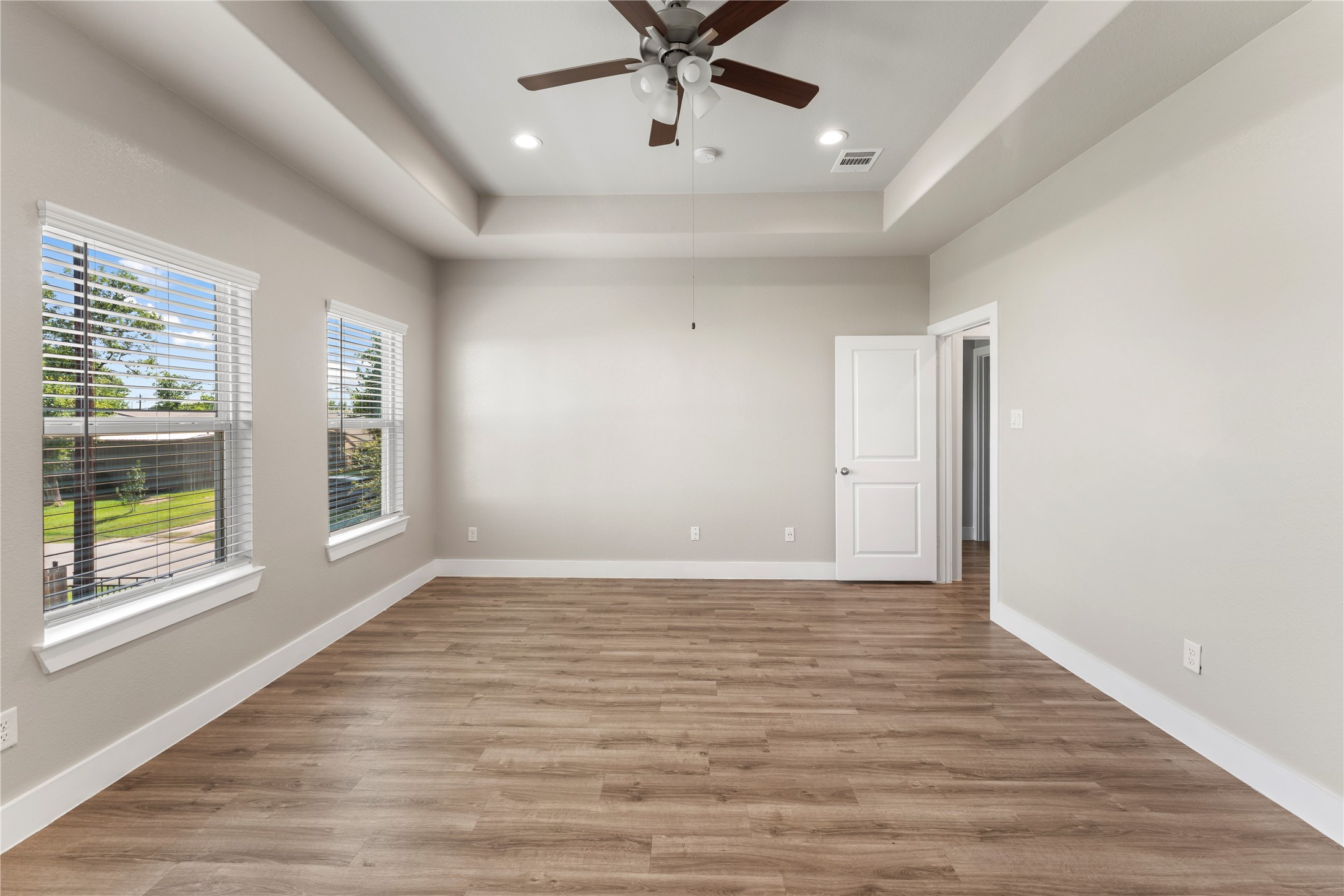 7703 Rainbow Close Lane Property Photo 24