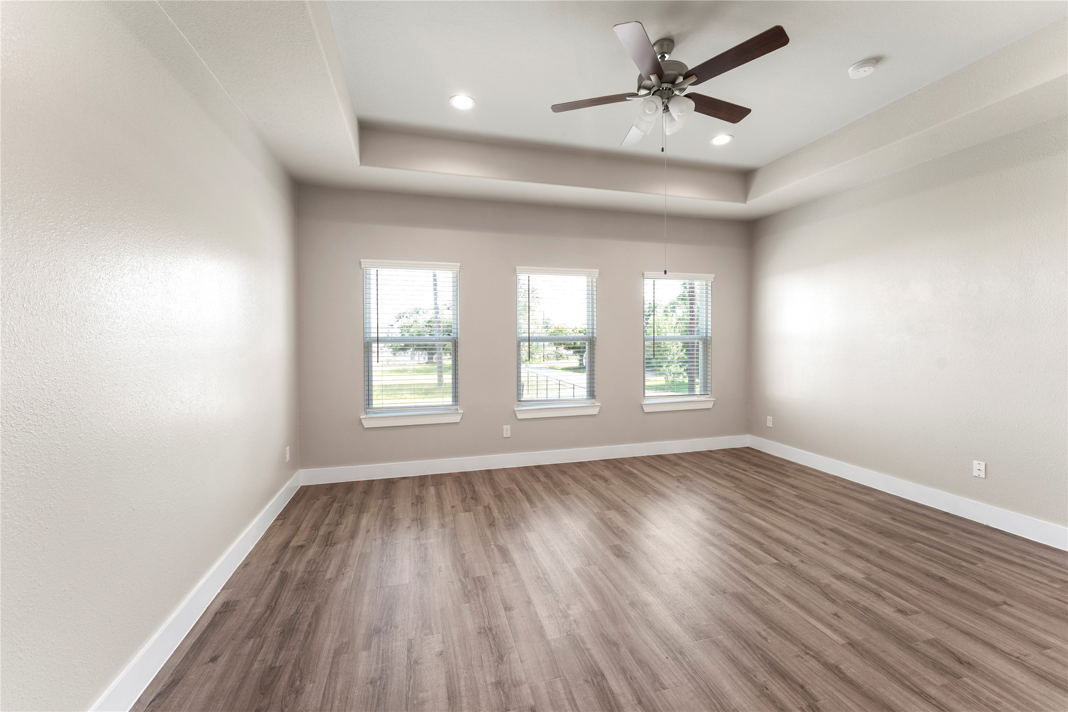 7703 Rainbow Close Lane Property Photo 25