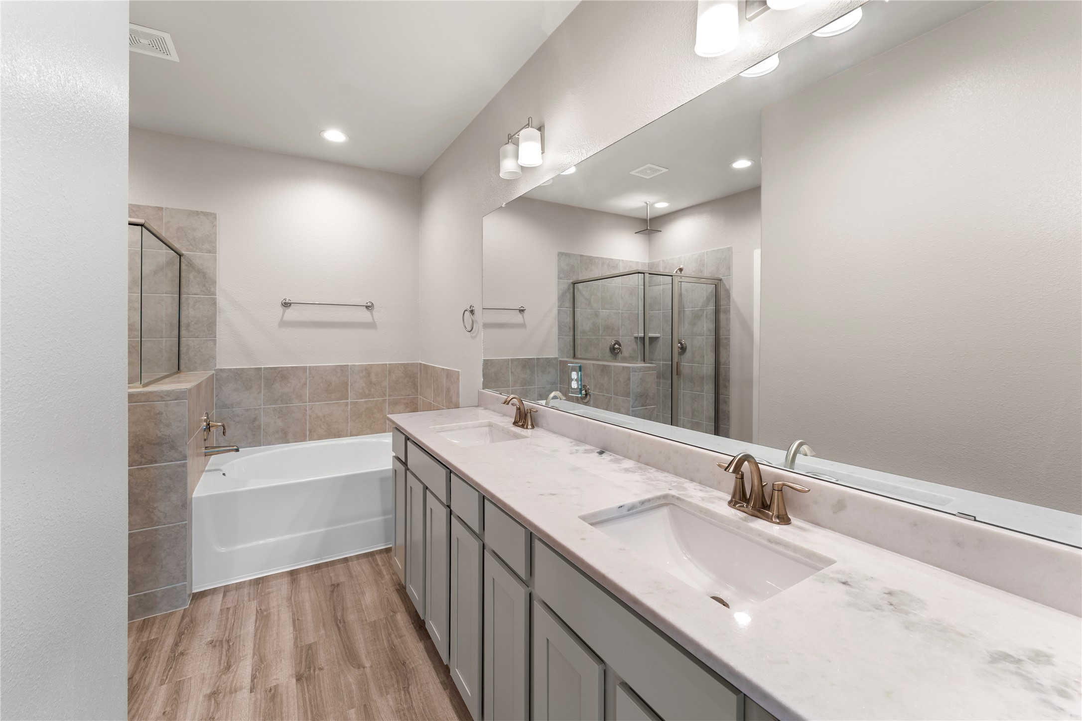 7703 Rainbow Close Lane Property Photo 26
