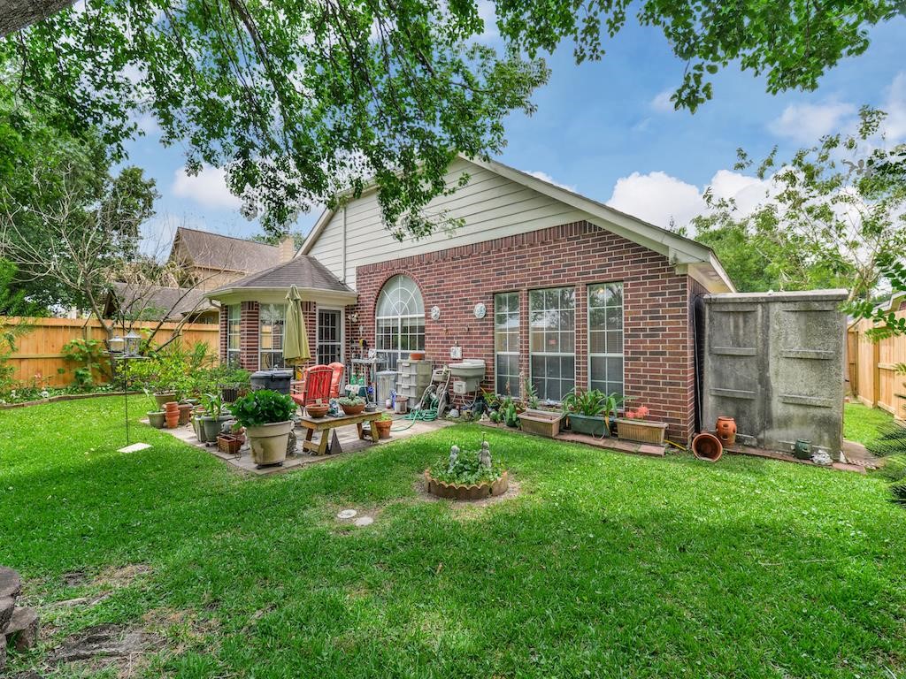 1511 Lamplight Trail Dr Property Photo 19