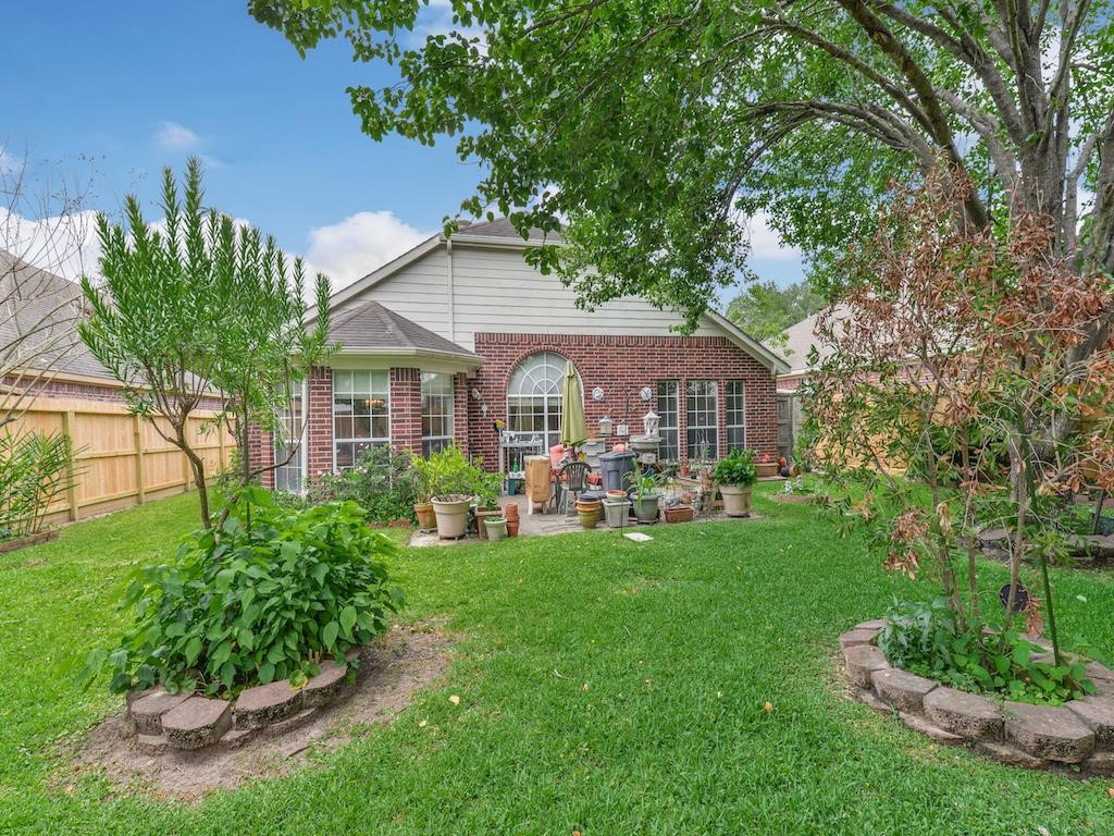 1511 Lamplight Trail Dr Property Photo 21