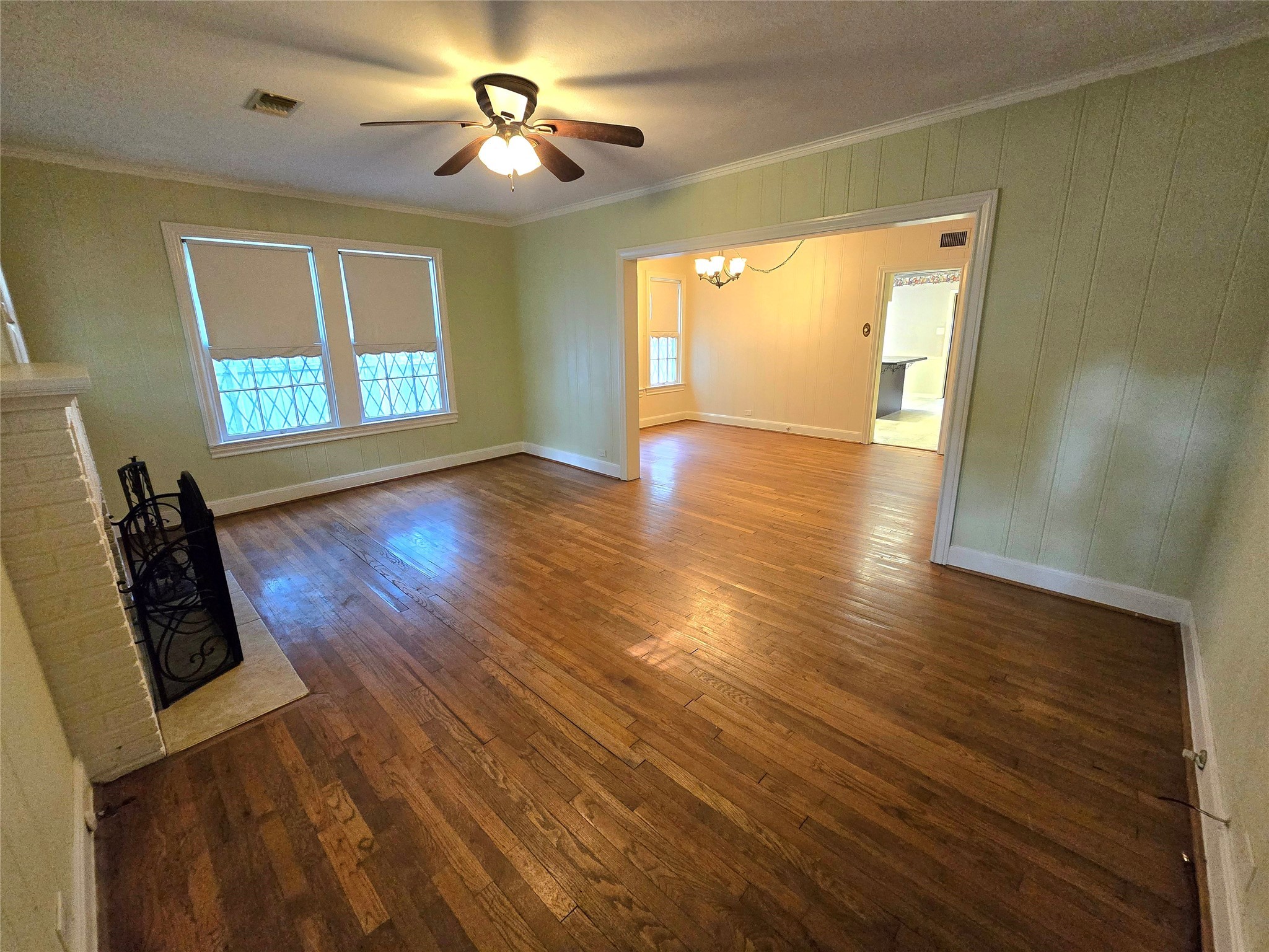 2909 Ave G Property Photo 6