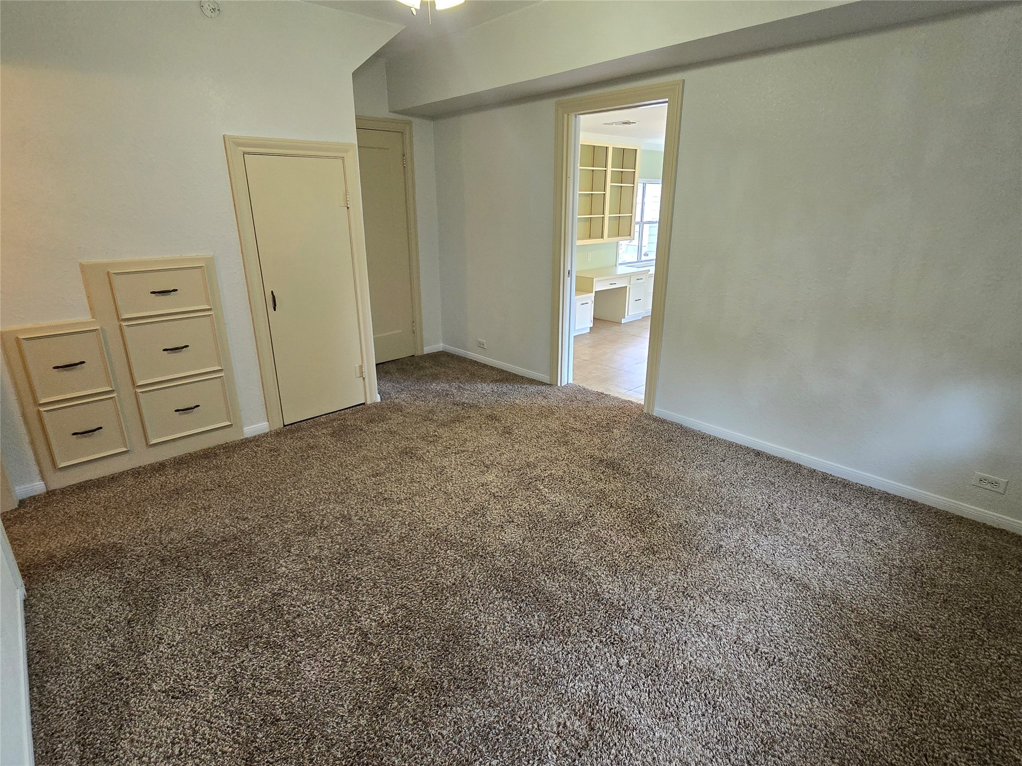 2909 Ave G Property Photo 18