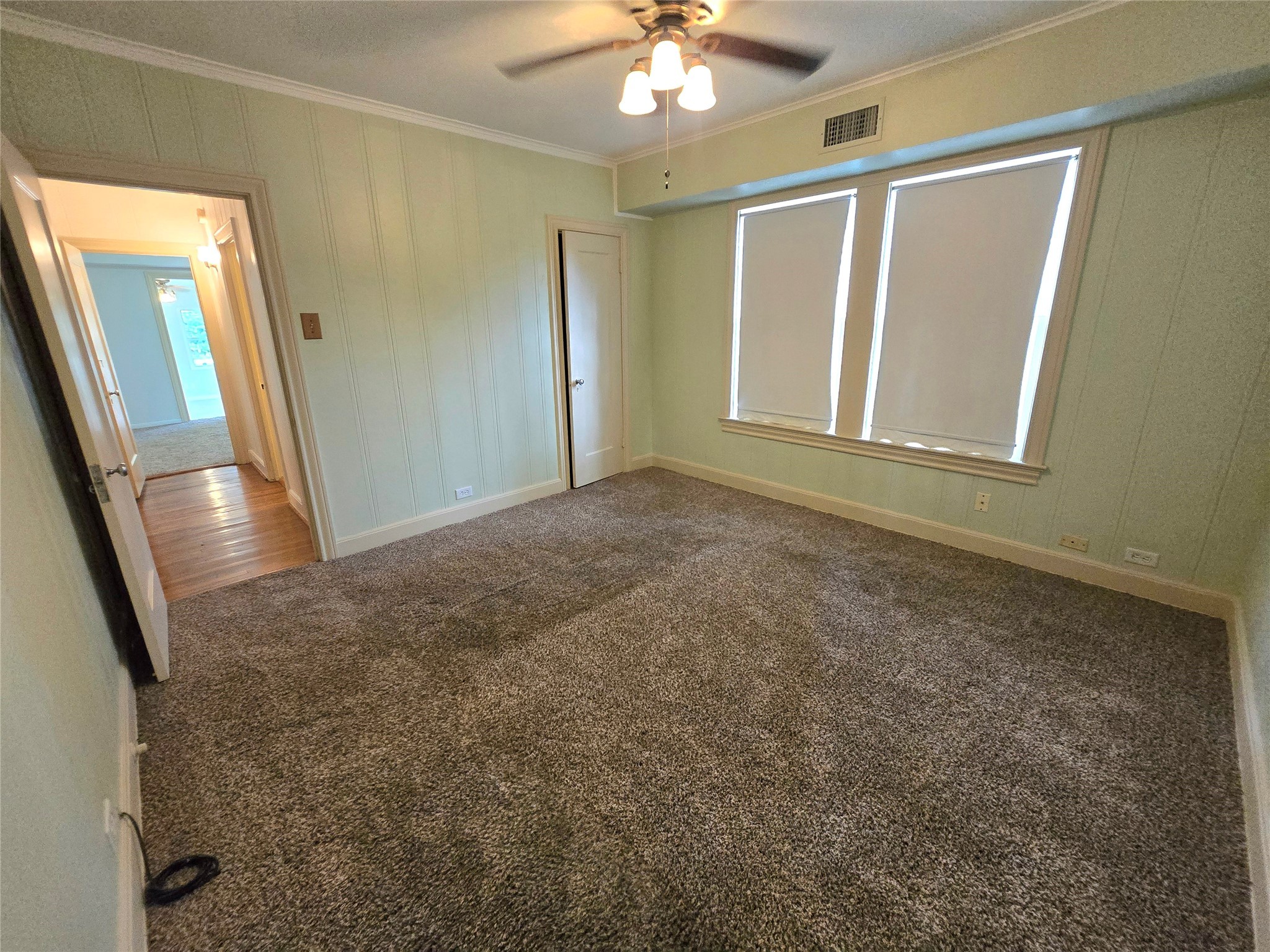 2909 Ave G Property Photo 19