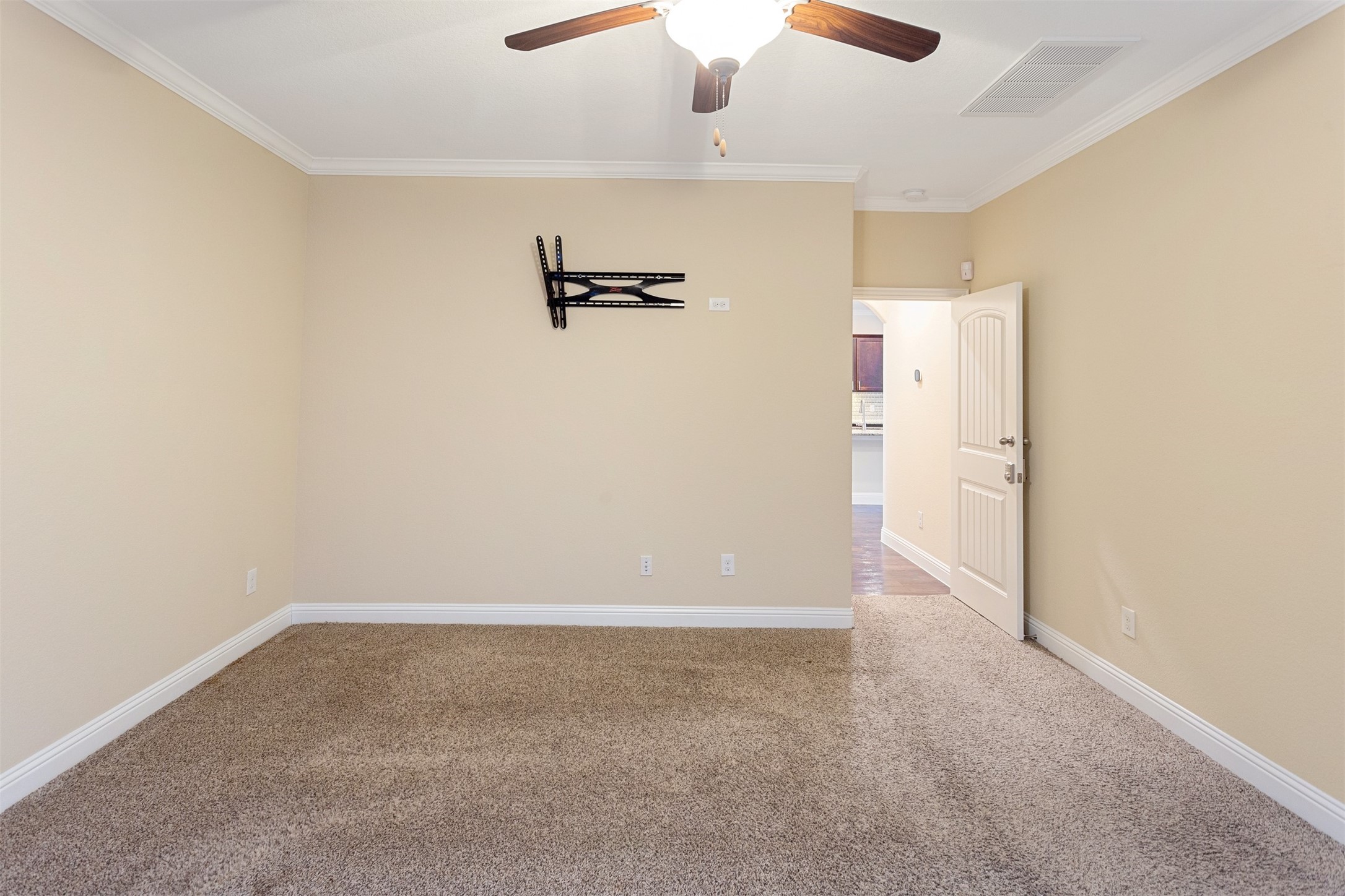 4319 Thornapple Hills Court Property Photo 24