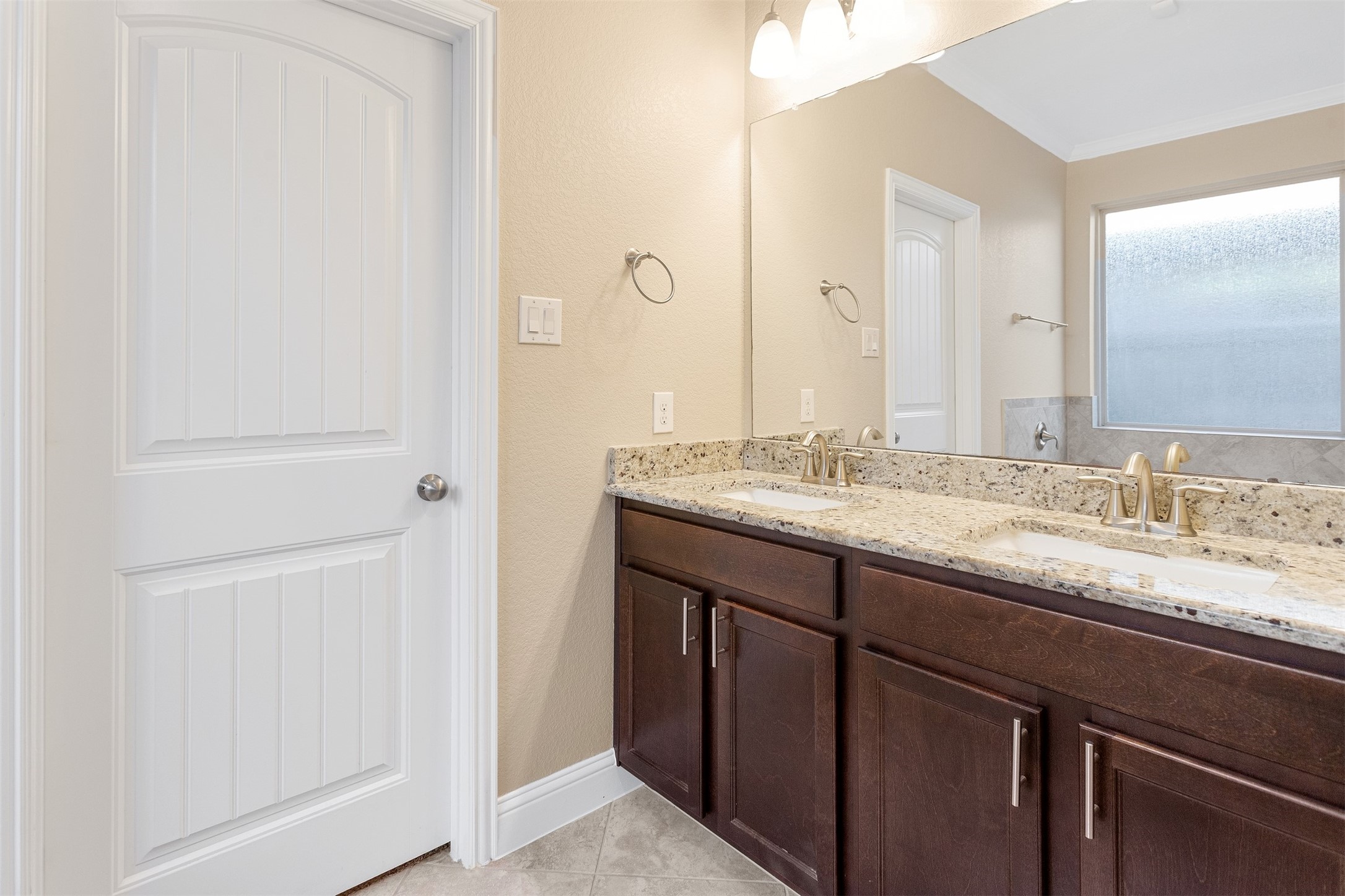 4319 Thornapple Hills Court Property Photo 25