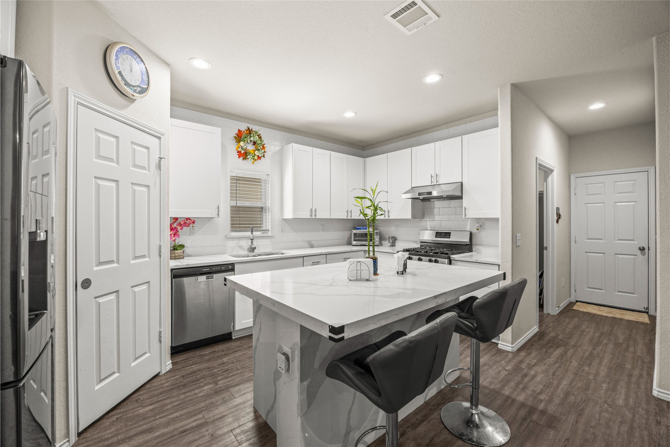 14510 Eaglefern Ln Property Photo 6