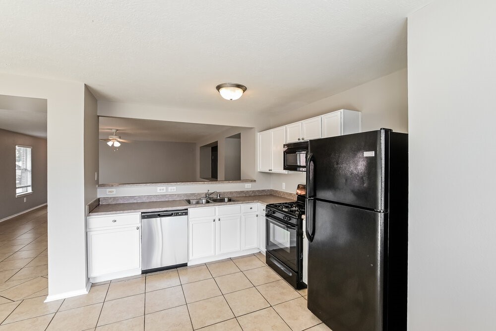 3306 Coldwater Canyon Lane Property Photo 6