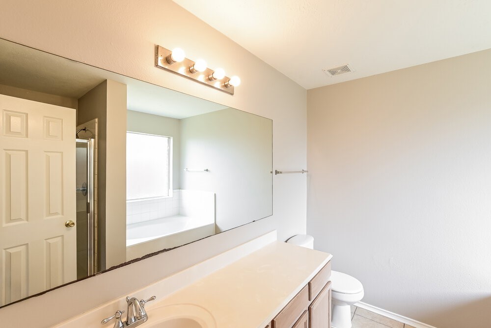 3306 Coldwater Canyon Lane Property Photo 10