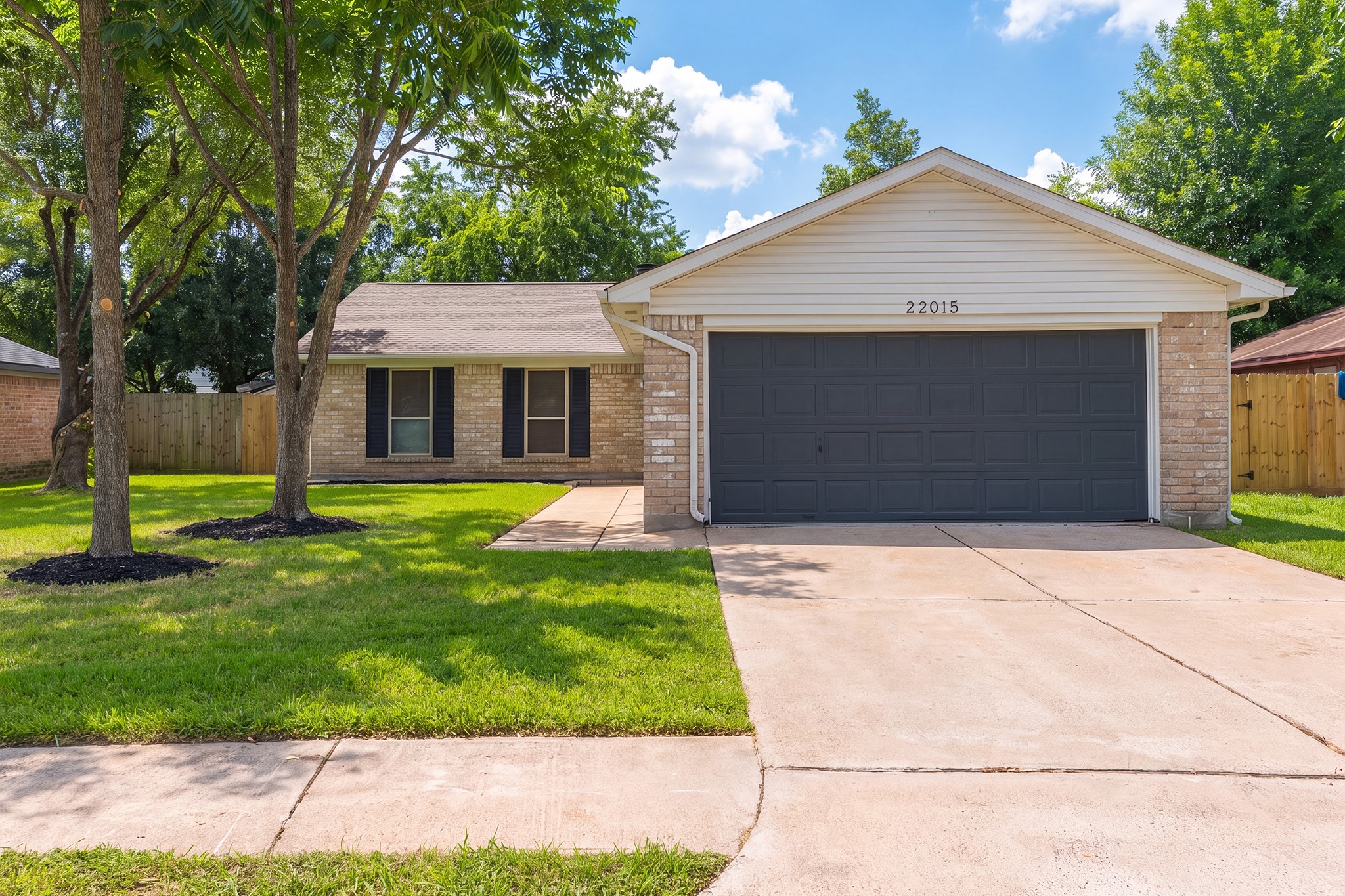 22015 Singing Spurs Drive Property Photo 1