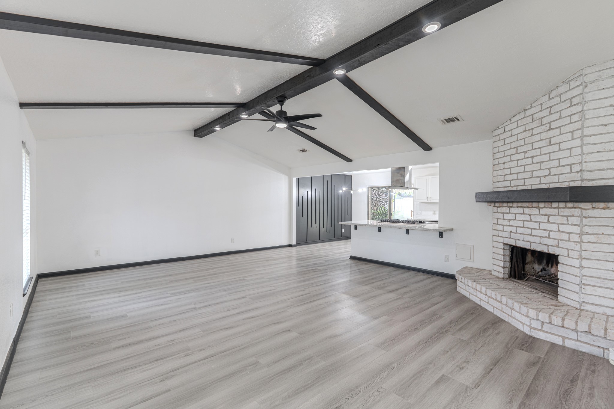 22015 Singing Spurs Drive Property Photo 4