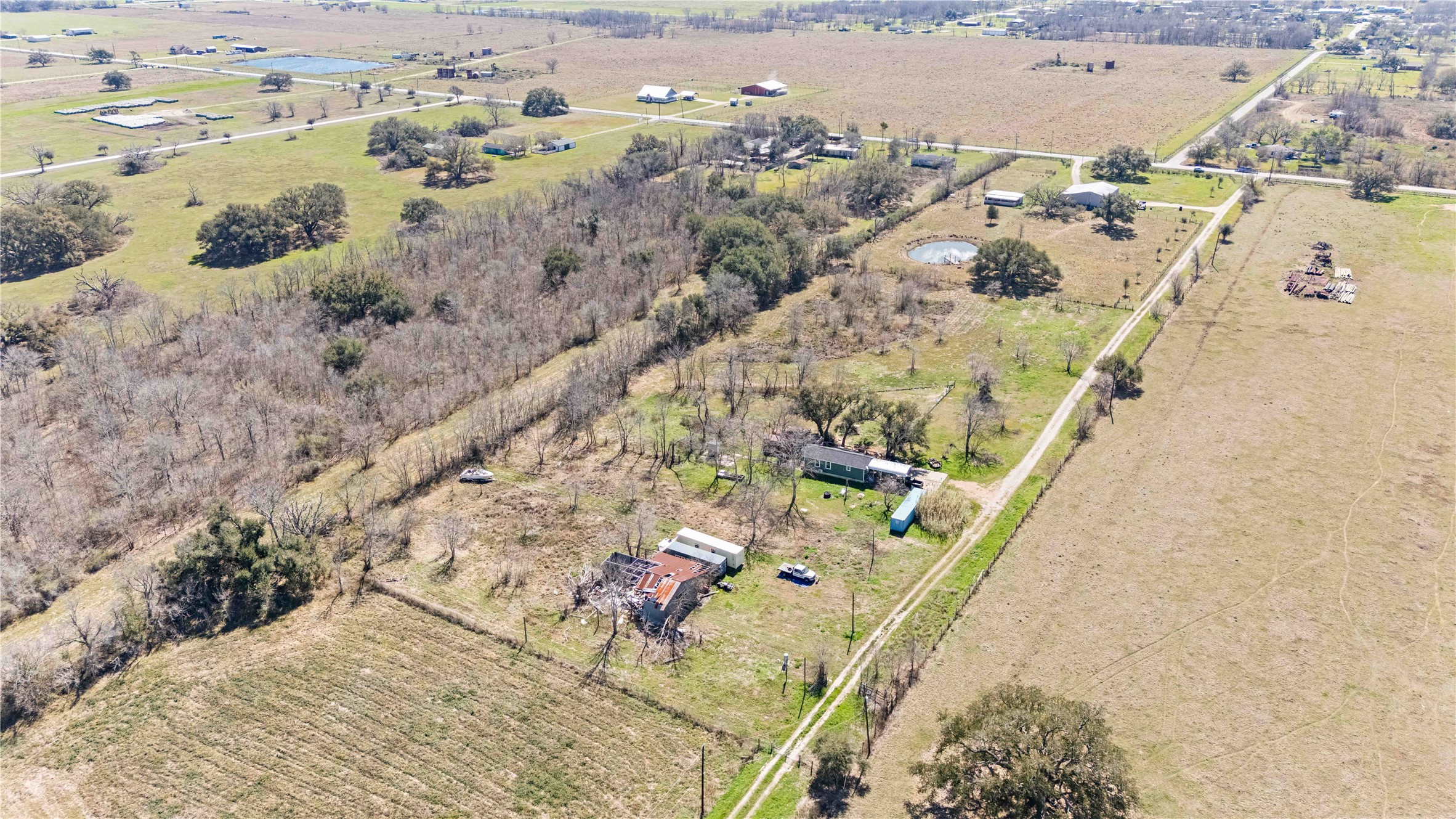 1224 County Road 32 Property Photo 4