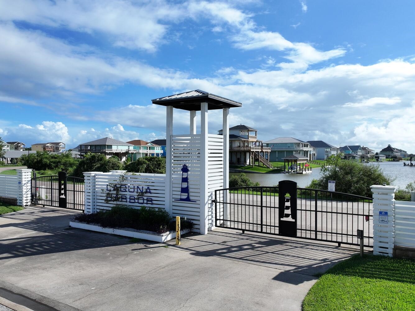 1820 Laguna Harbor Cove Boulevard Property Photo 4