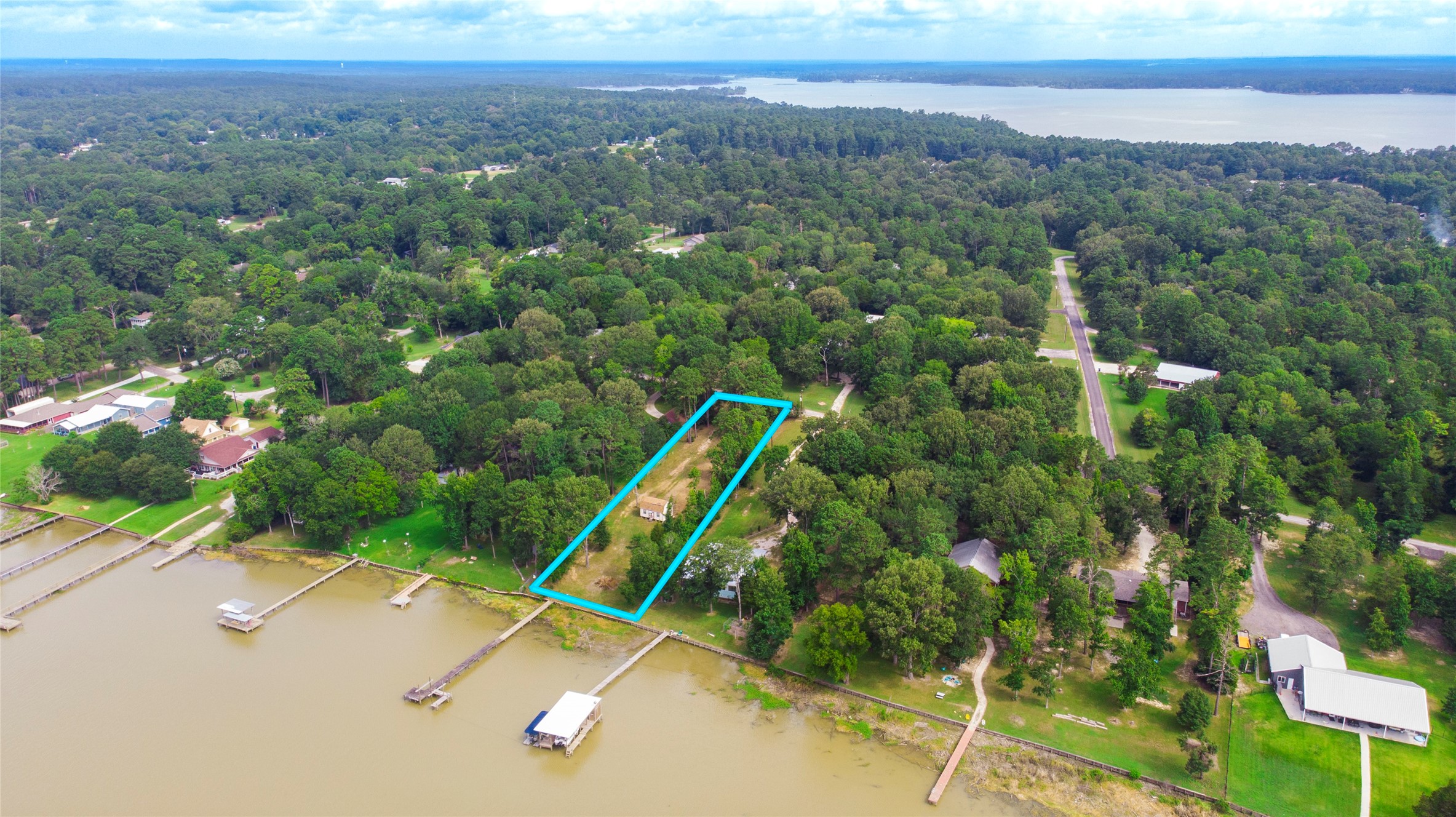 163 Deerwood Trail Property Photo 3