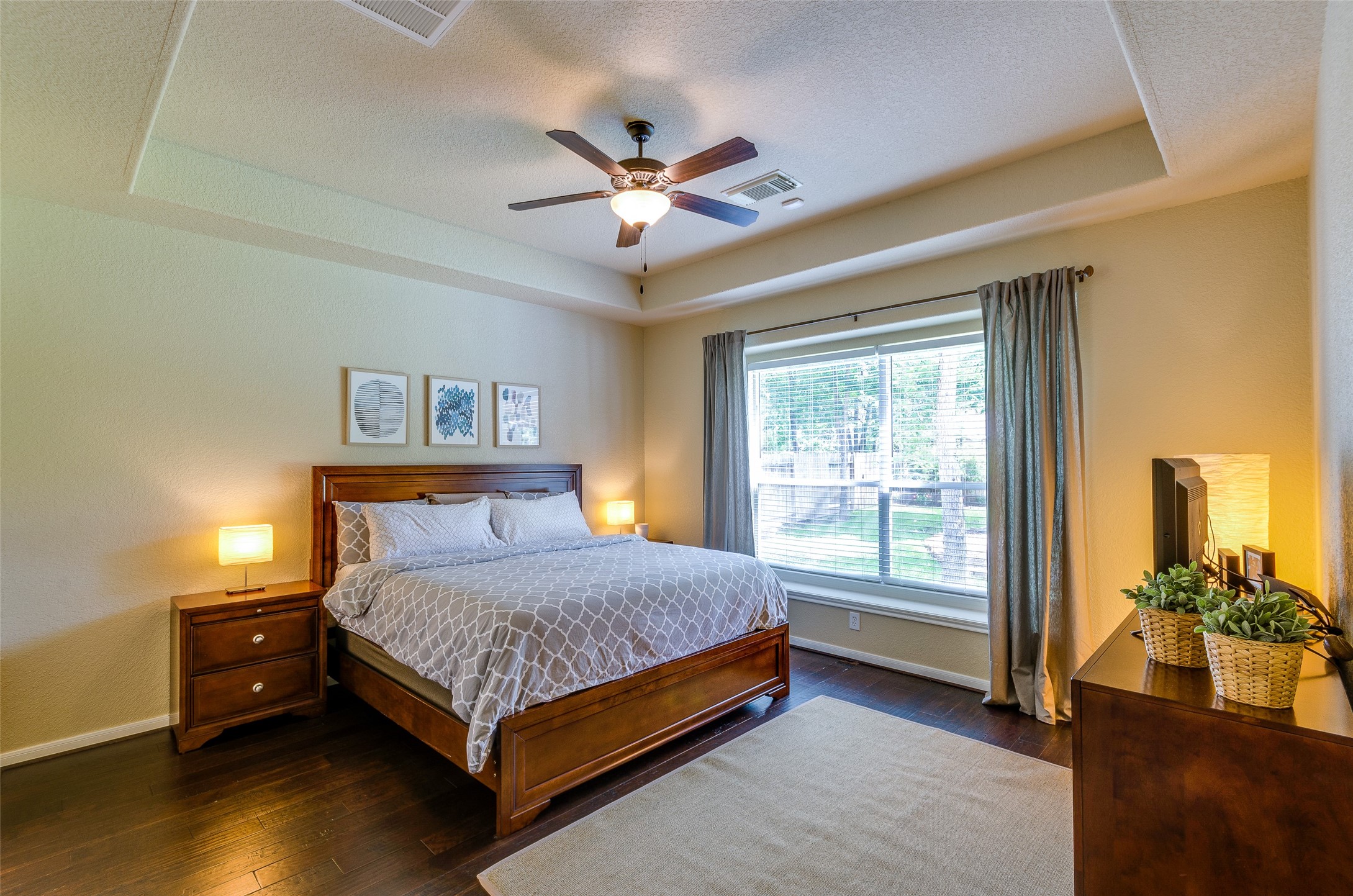 10 Caelin Court Property Photo 18