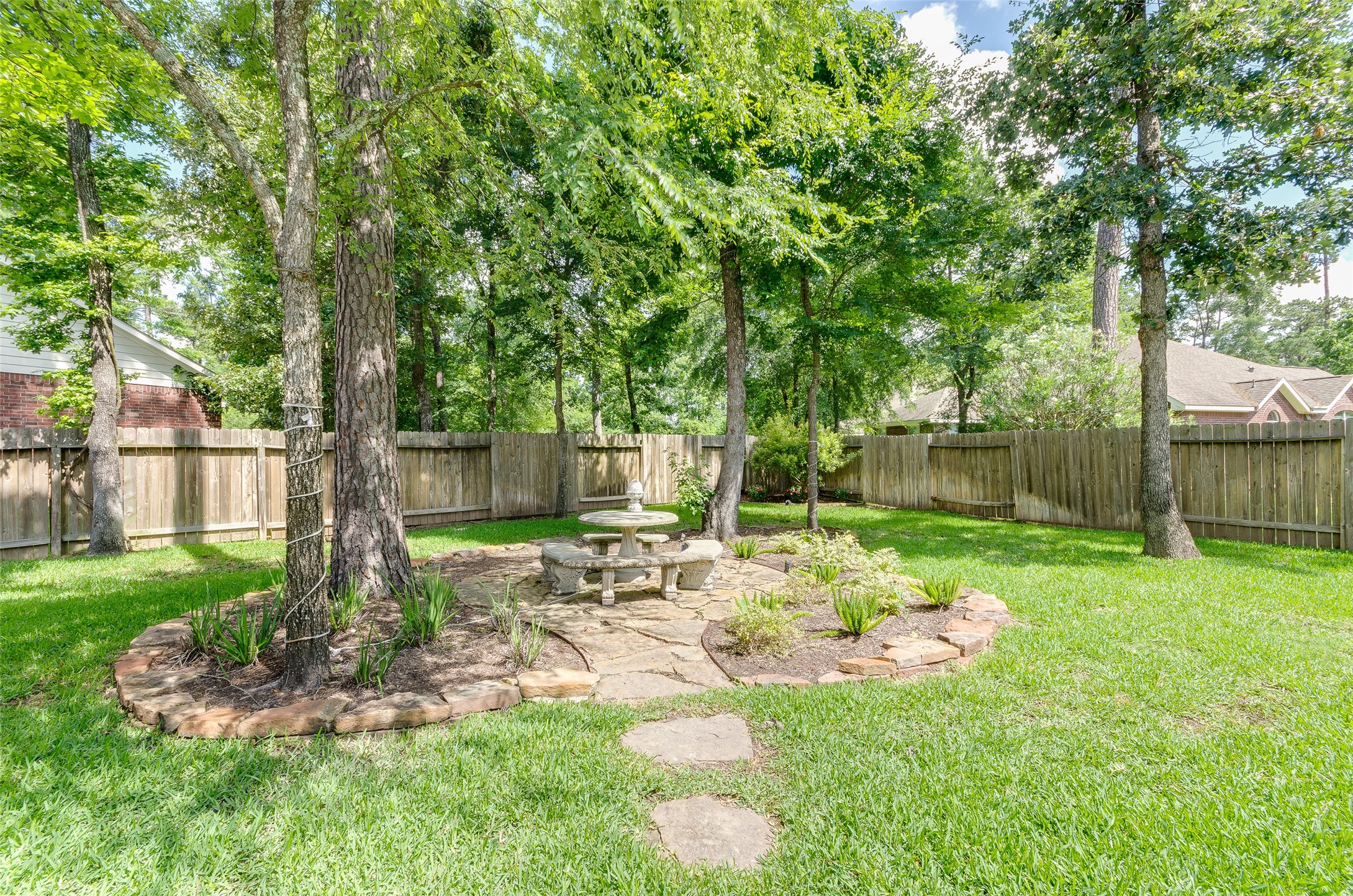 10 Caelin Court Property Photo 43