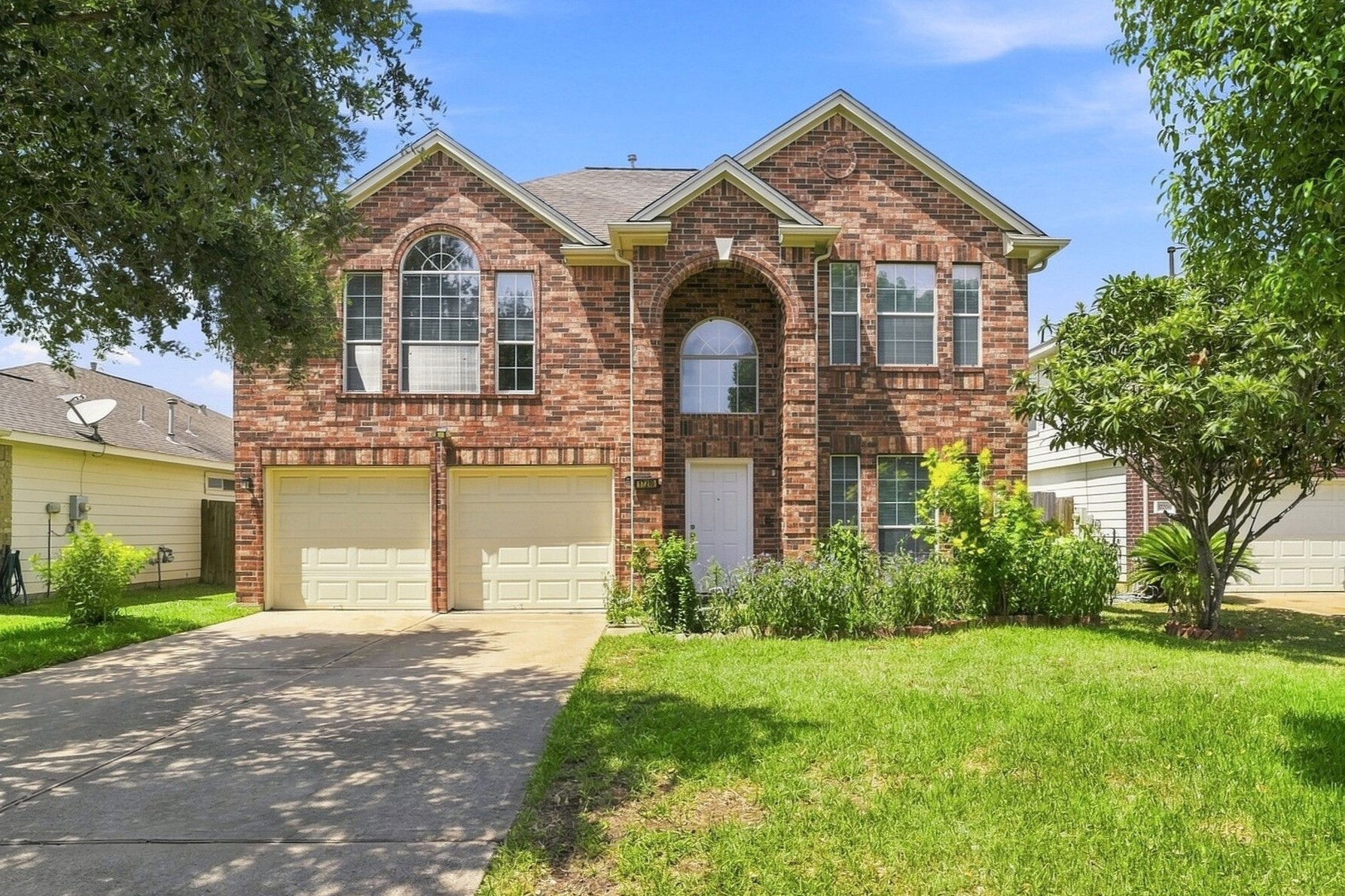 17210 Cricketbriar Court Property Photo 1