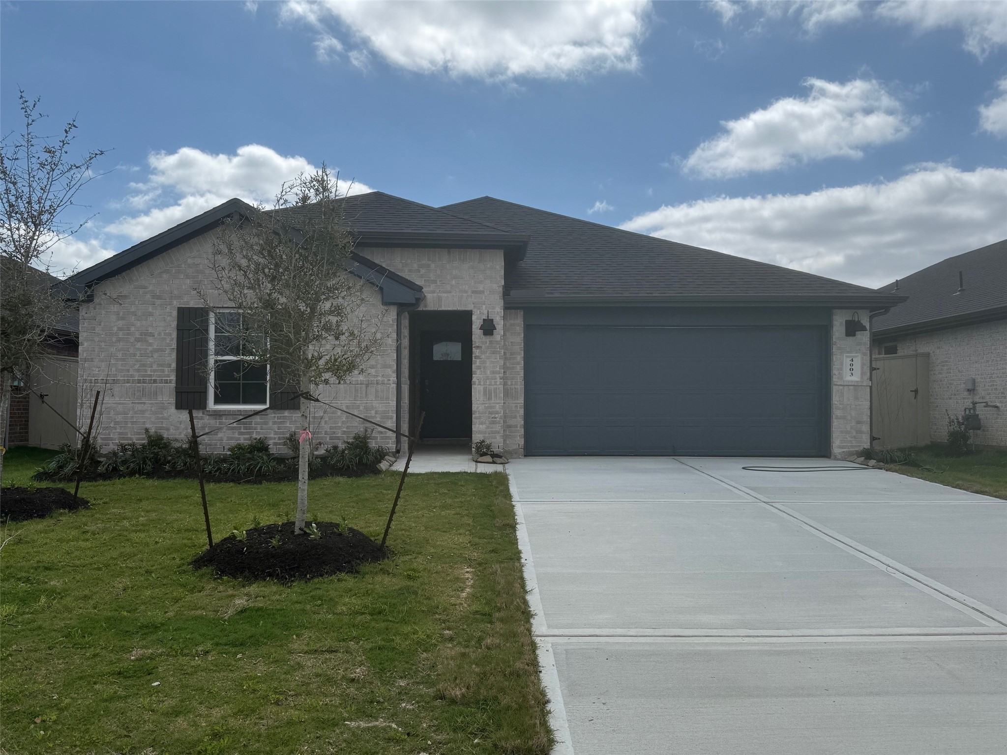 3905 Sterling Springs Lane Property Photo