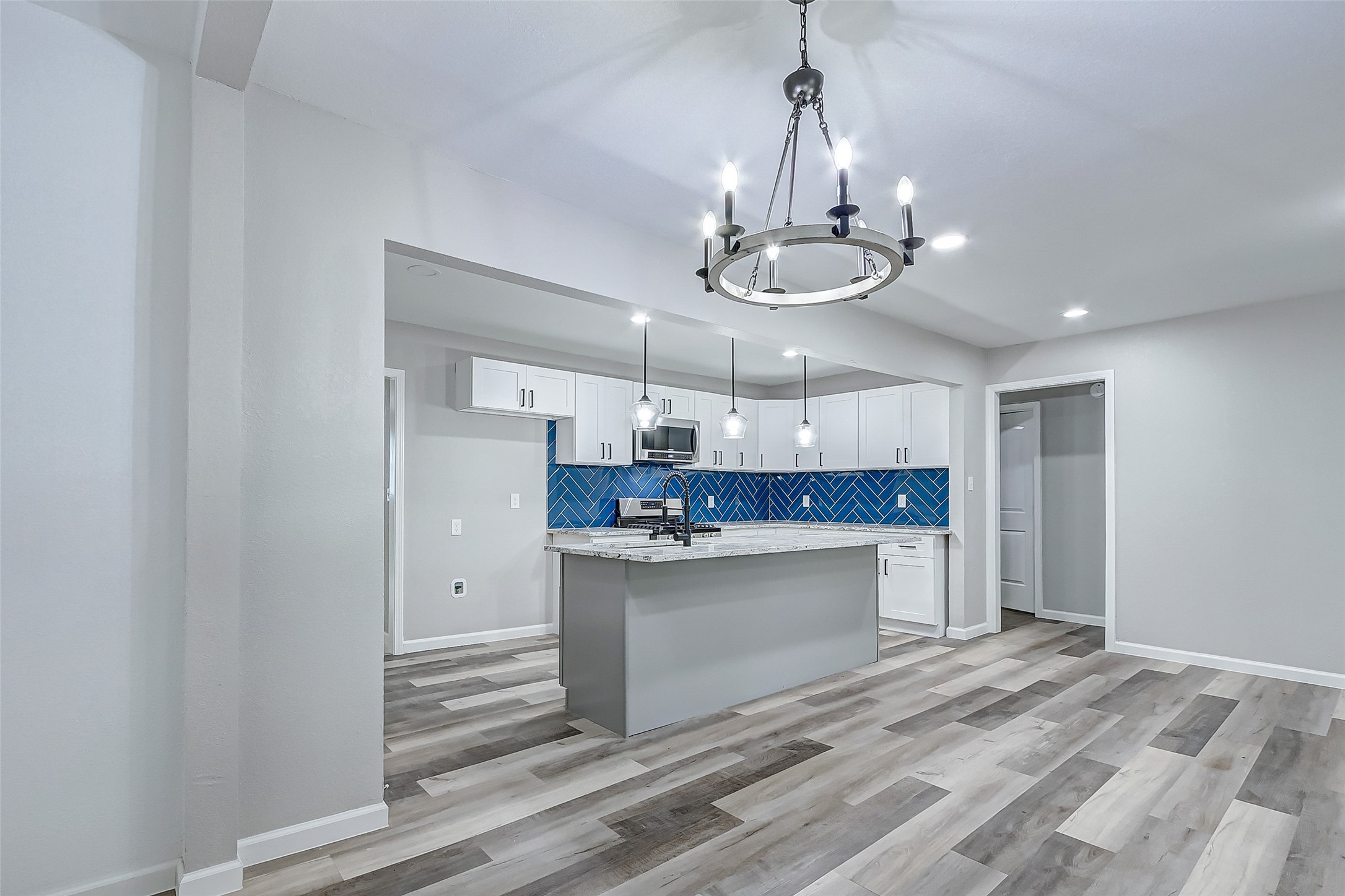 5914 Carew Street Property Photo 10