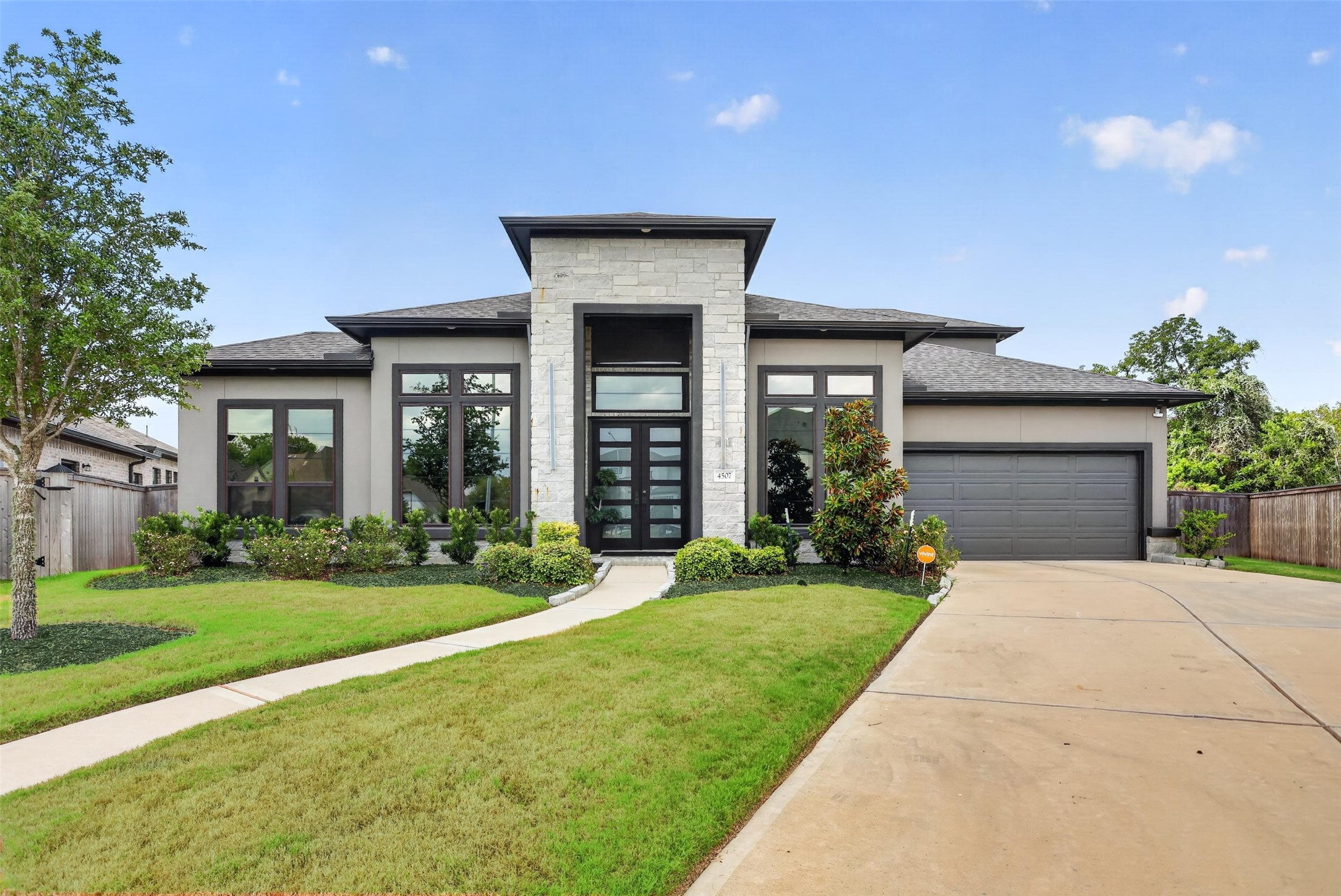 4507 Woodgate Court Property Photo 1