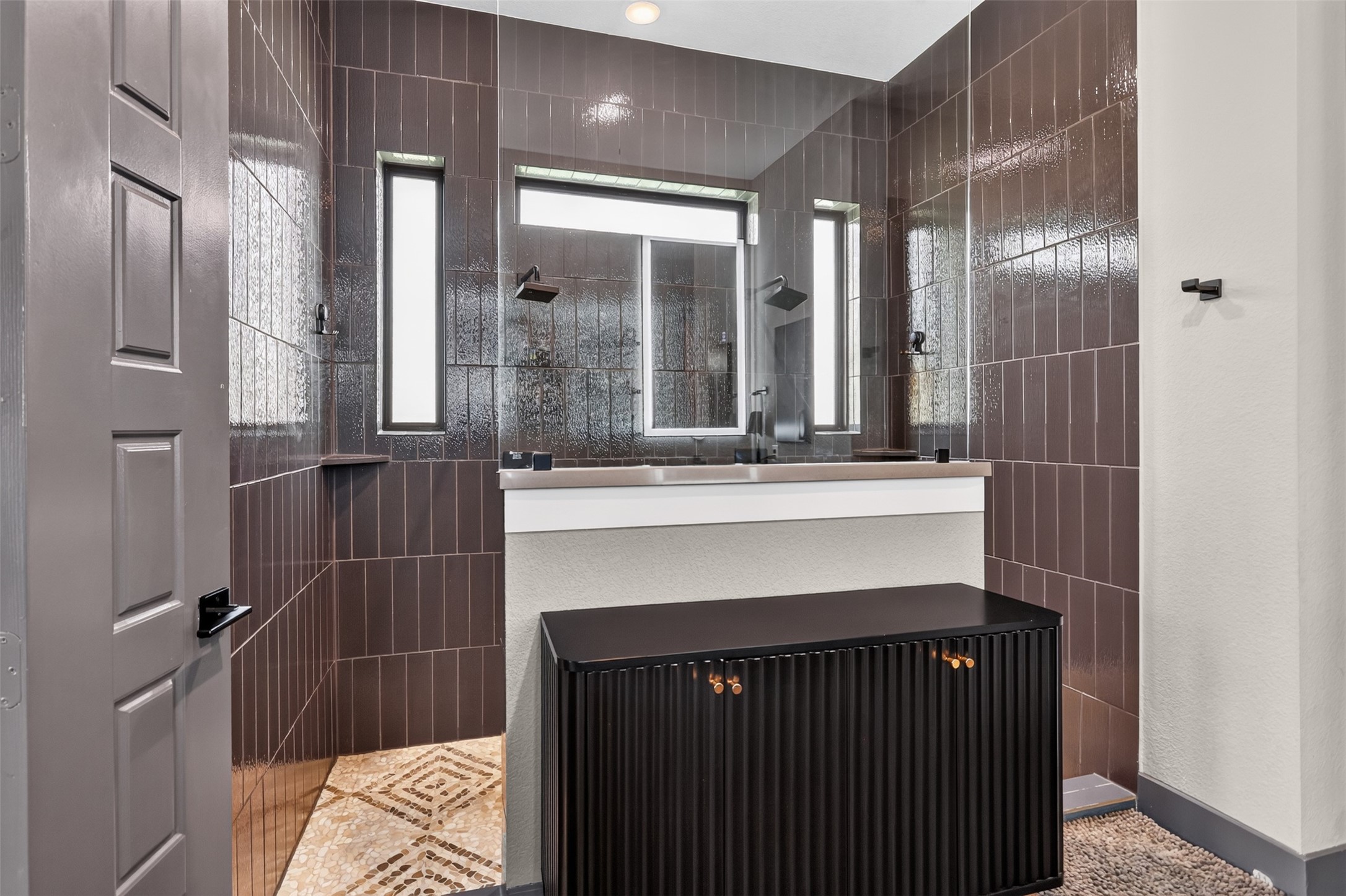 4507 Woodgate Court Property Photo 19