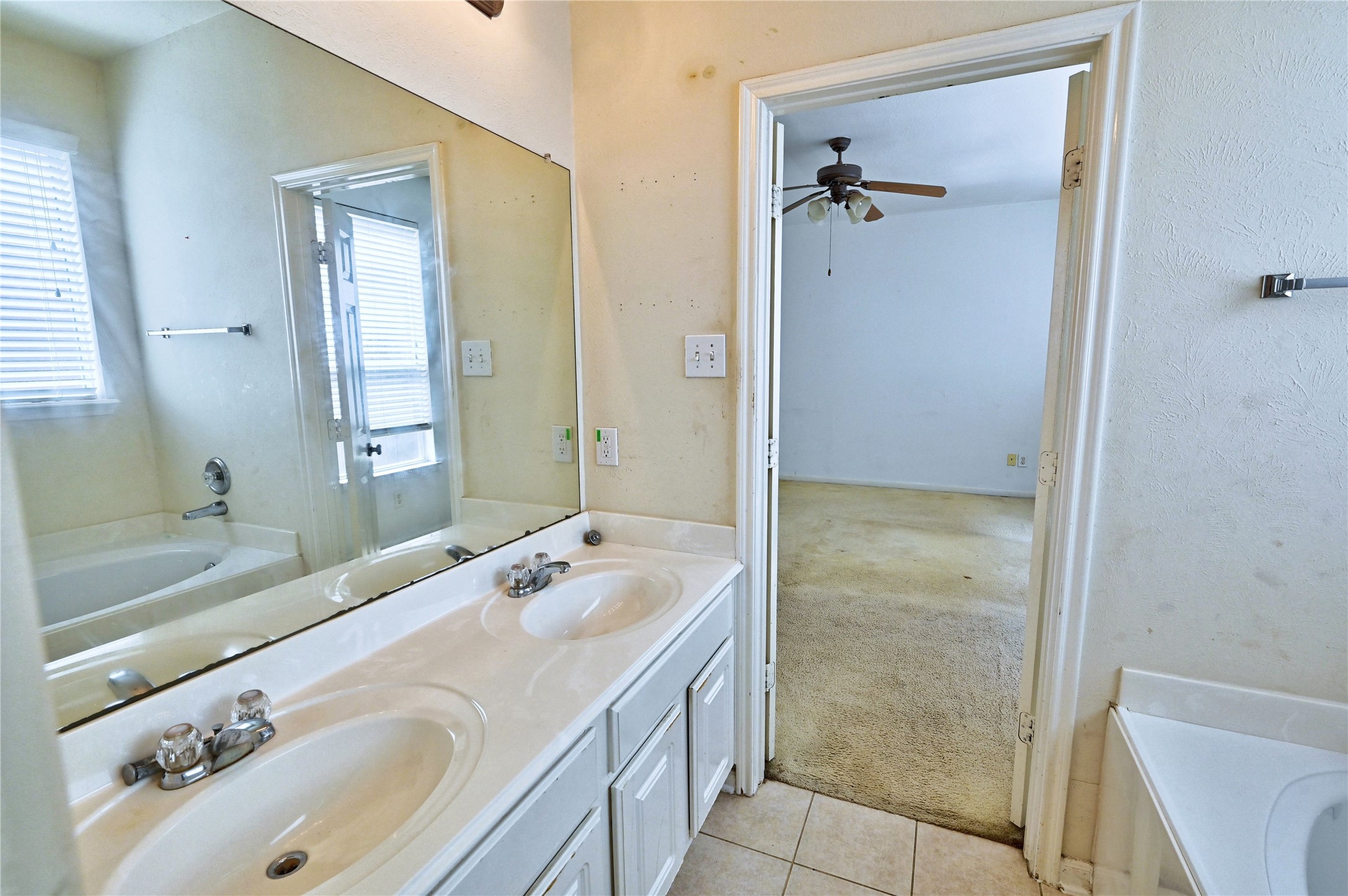 13943 Cypress Star Lane Property Photo 21