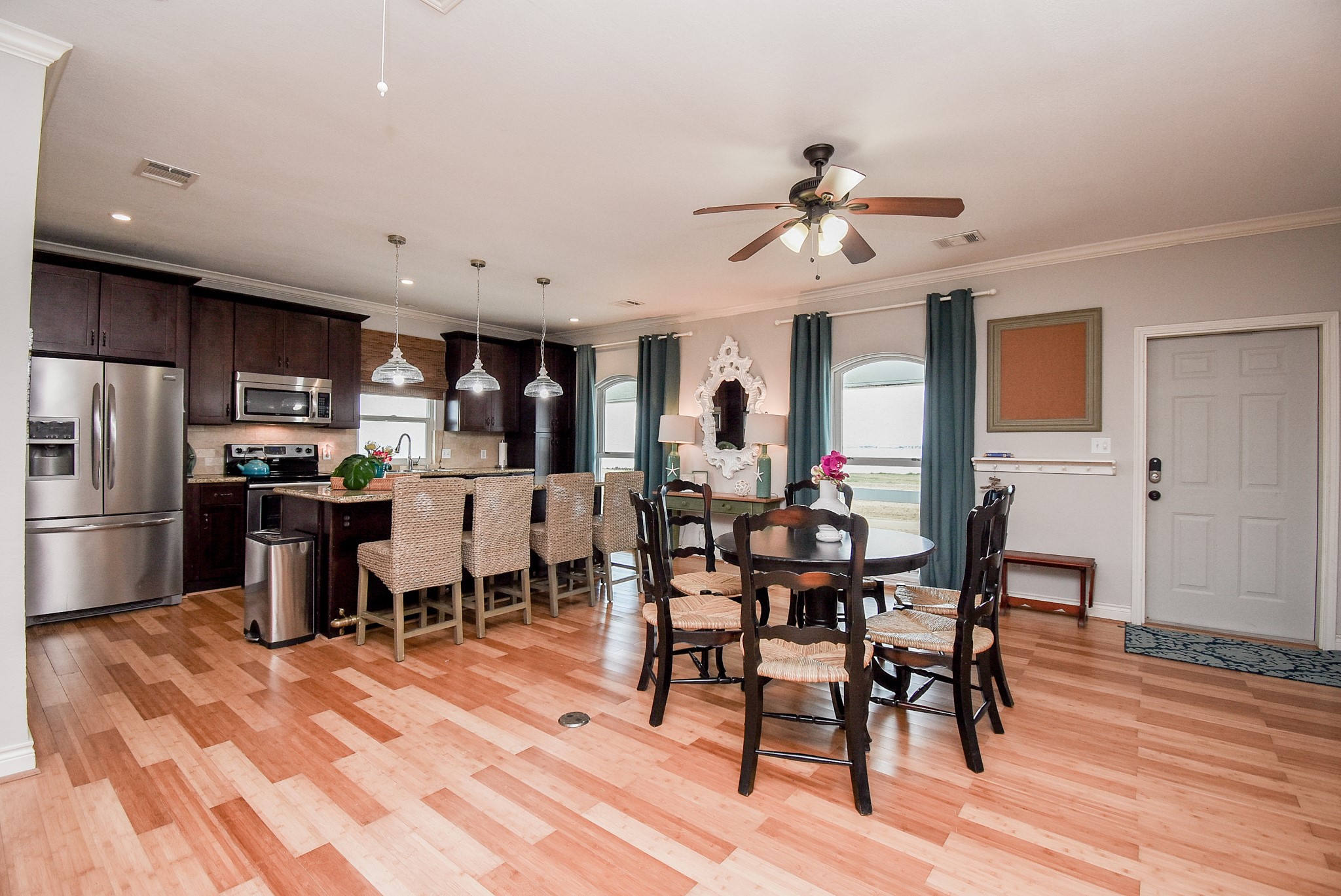 965 Porpoise Drive Property Photo 16