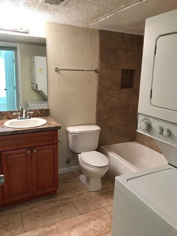 1947 Greenbriar Colony Drive 15524-f Property Photo 6